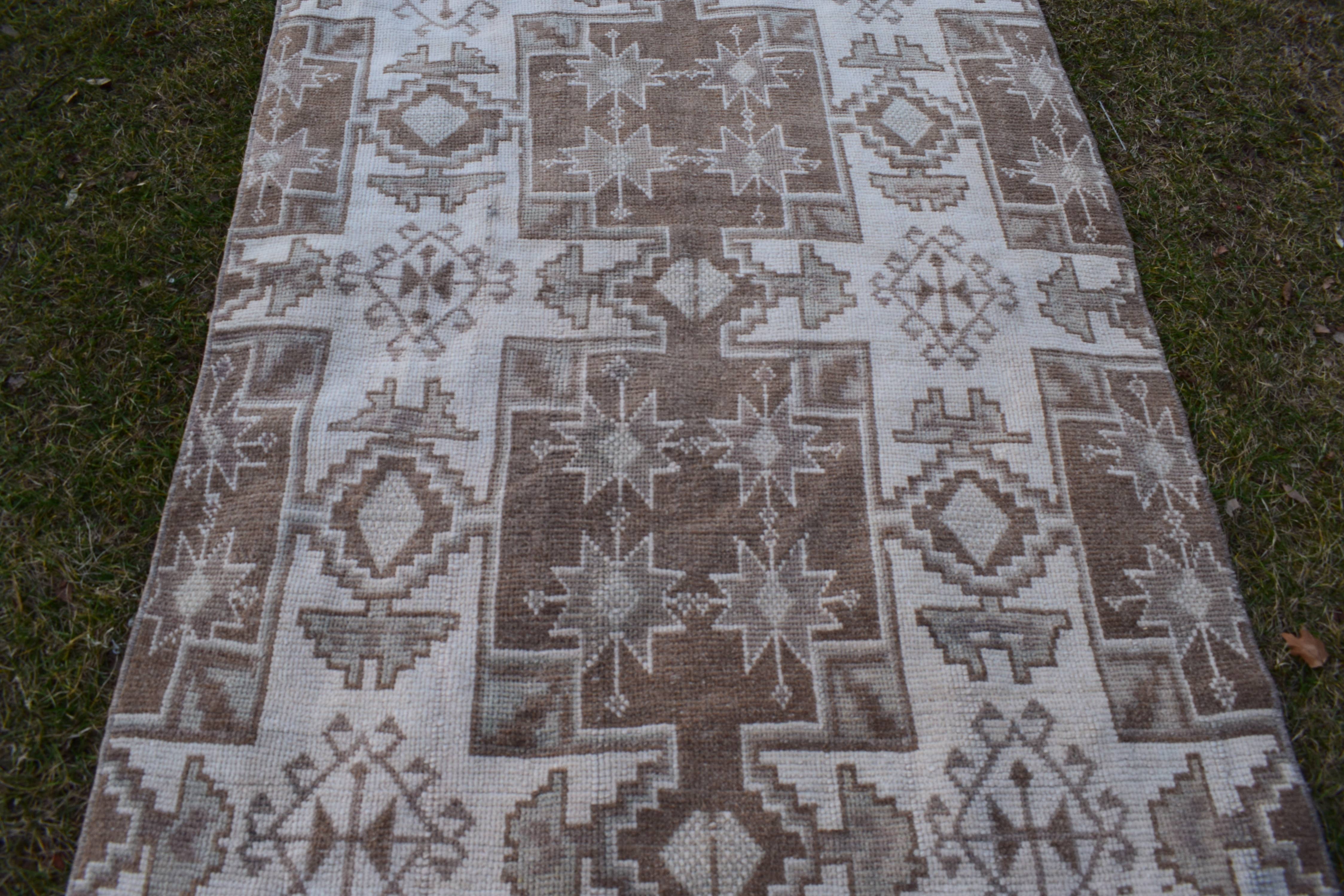 Vintage Oushak Rug 3'8'' x 6'3''