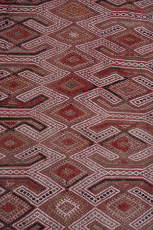 Vintage Turkish Kilim Rug 5'2'' x 7'7''