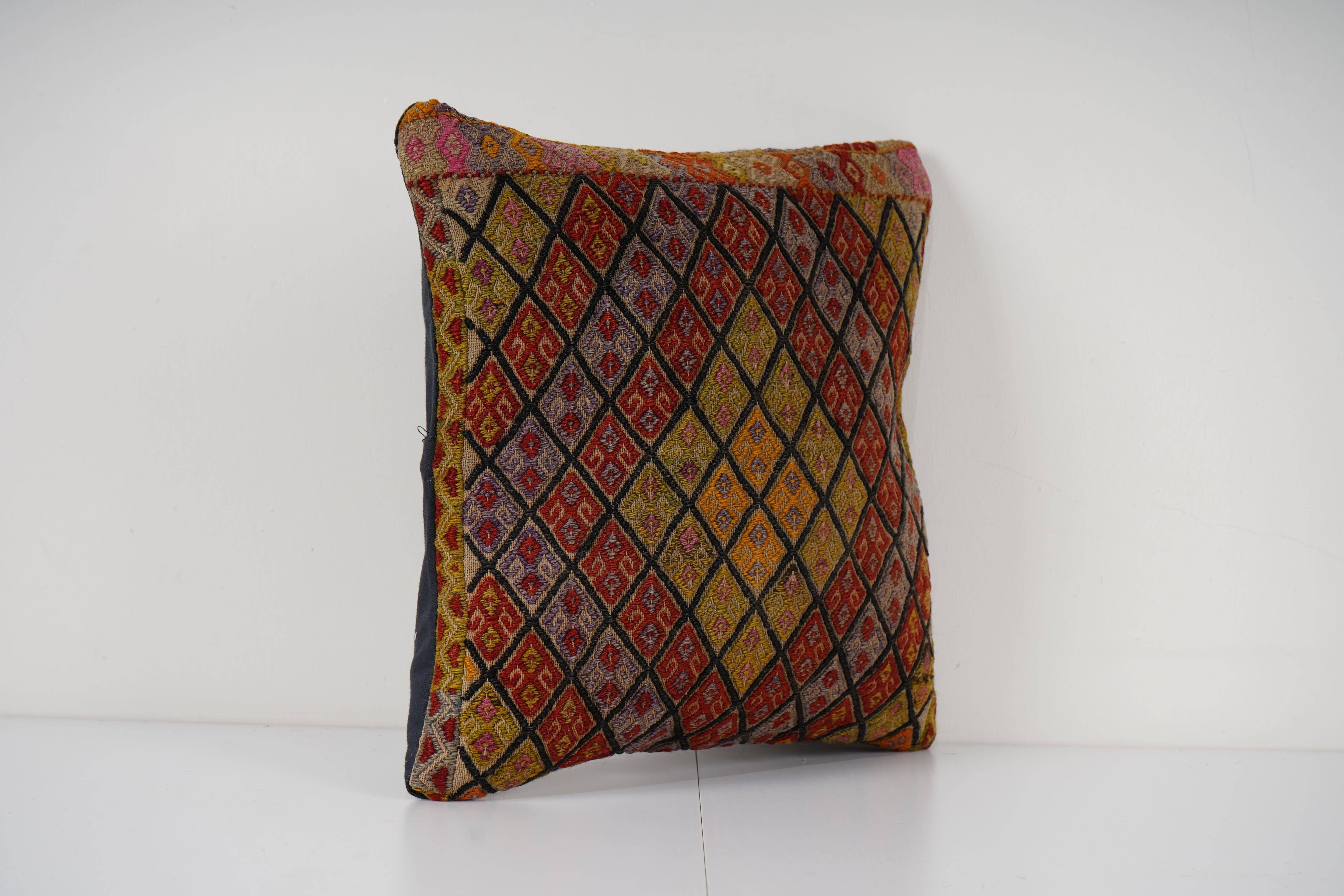 Kilim Pillow Cover | 16'' x 16''