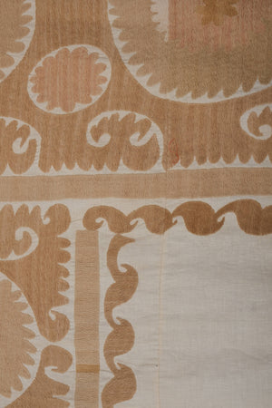 Suzani Wall Hanging & Bedspread | 5'5'' x 7'2''
