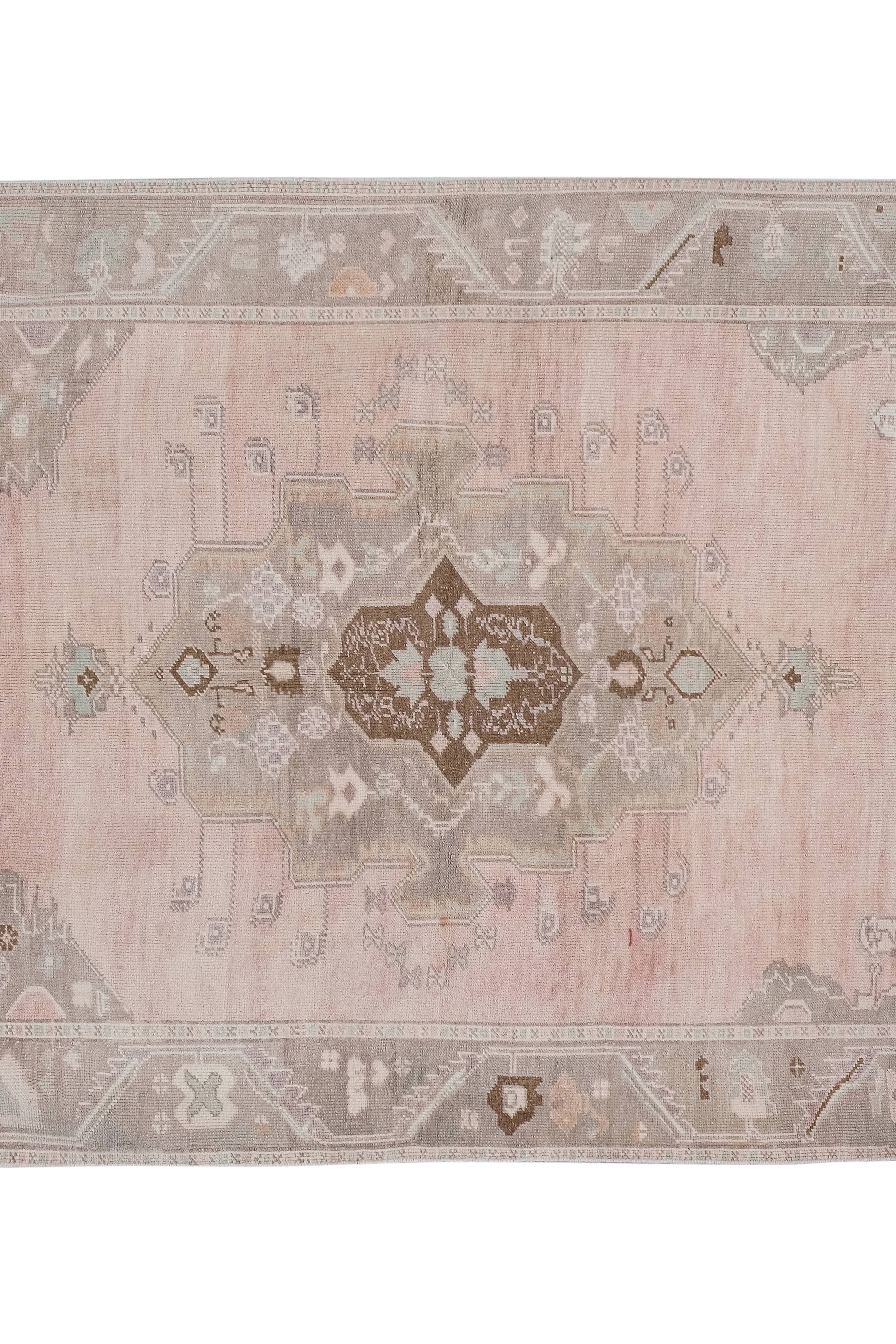 Vintage Oushak Rug 5'6'' x 8'7''