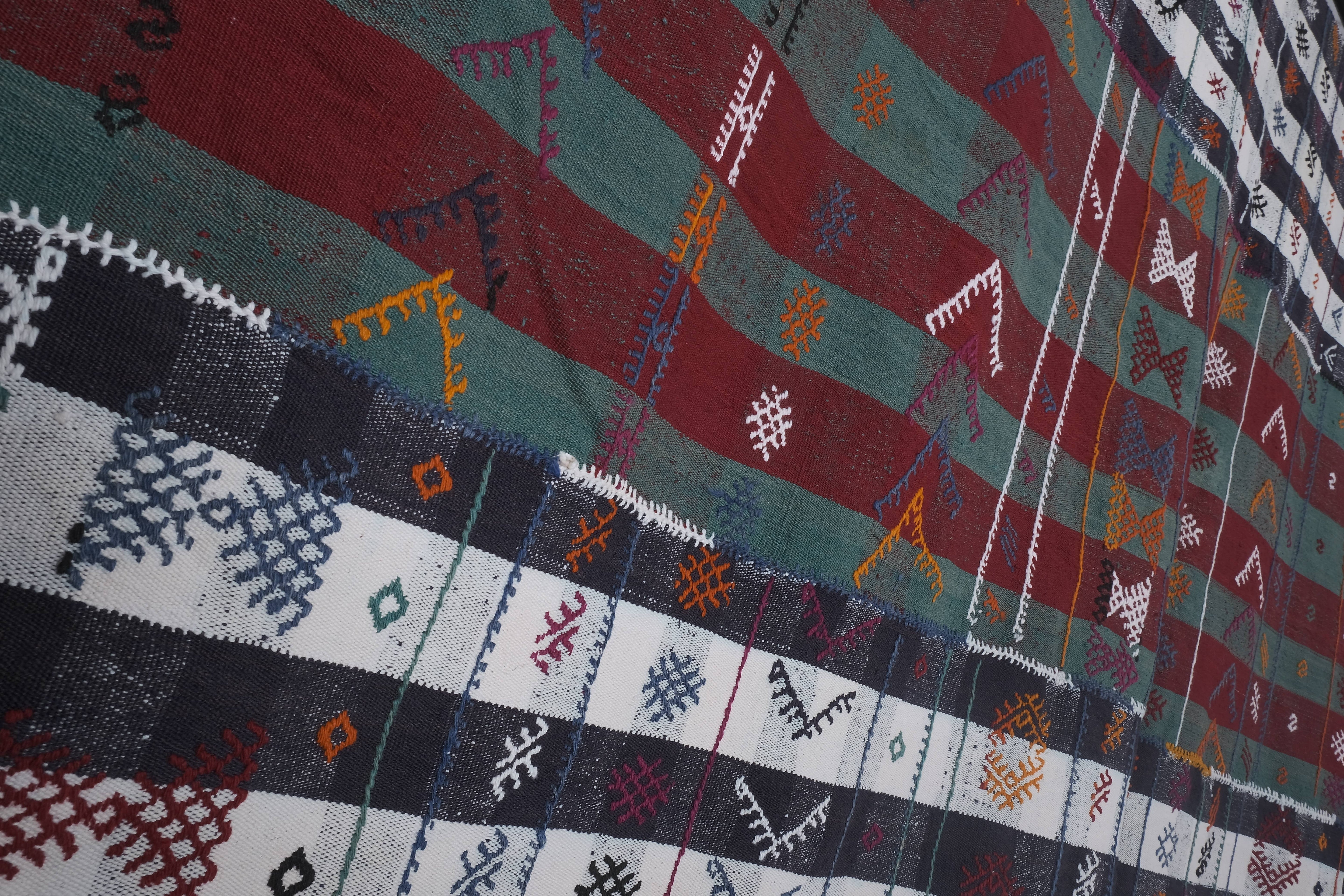 Vintage Turkish Kilim Rug 4'11'' x 8'7''