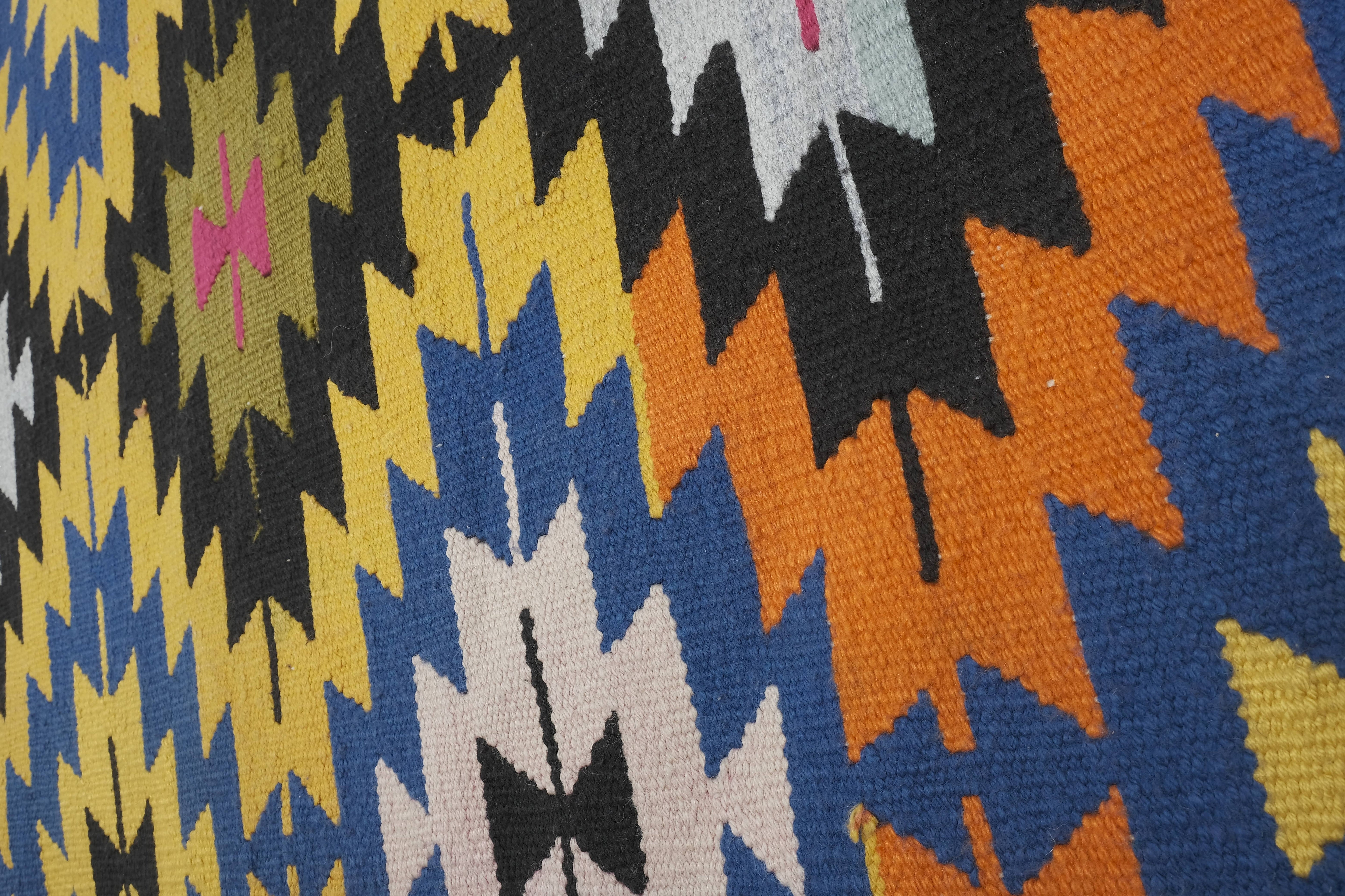 Vintage Turkish Kilim Rug 6'6'' x 9'3''