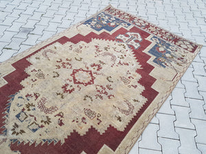 Vintage Turkish Anatolian Rug 4'7'' x 8'11''