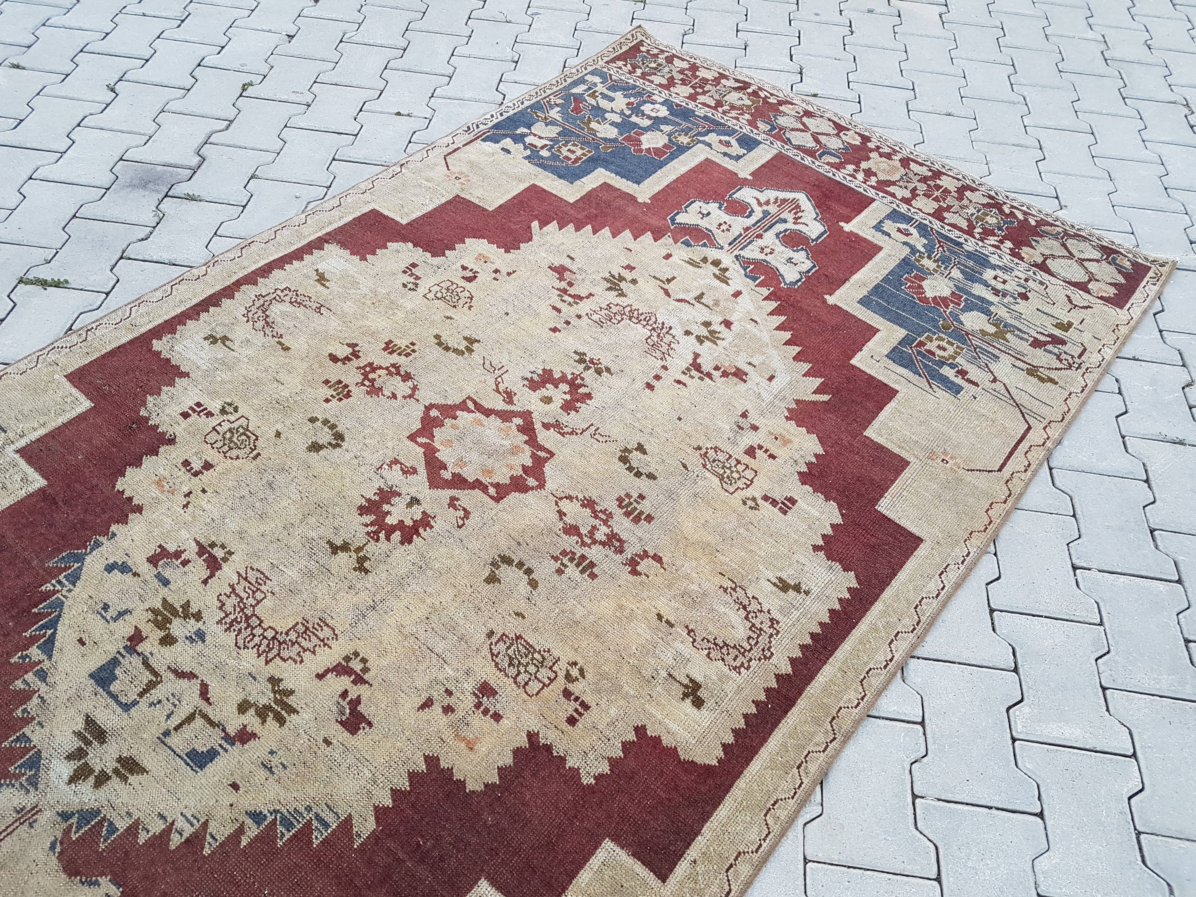 Vintage Turkish Anatolian Rug 4'7'' x 8'11''