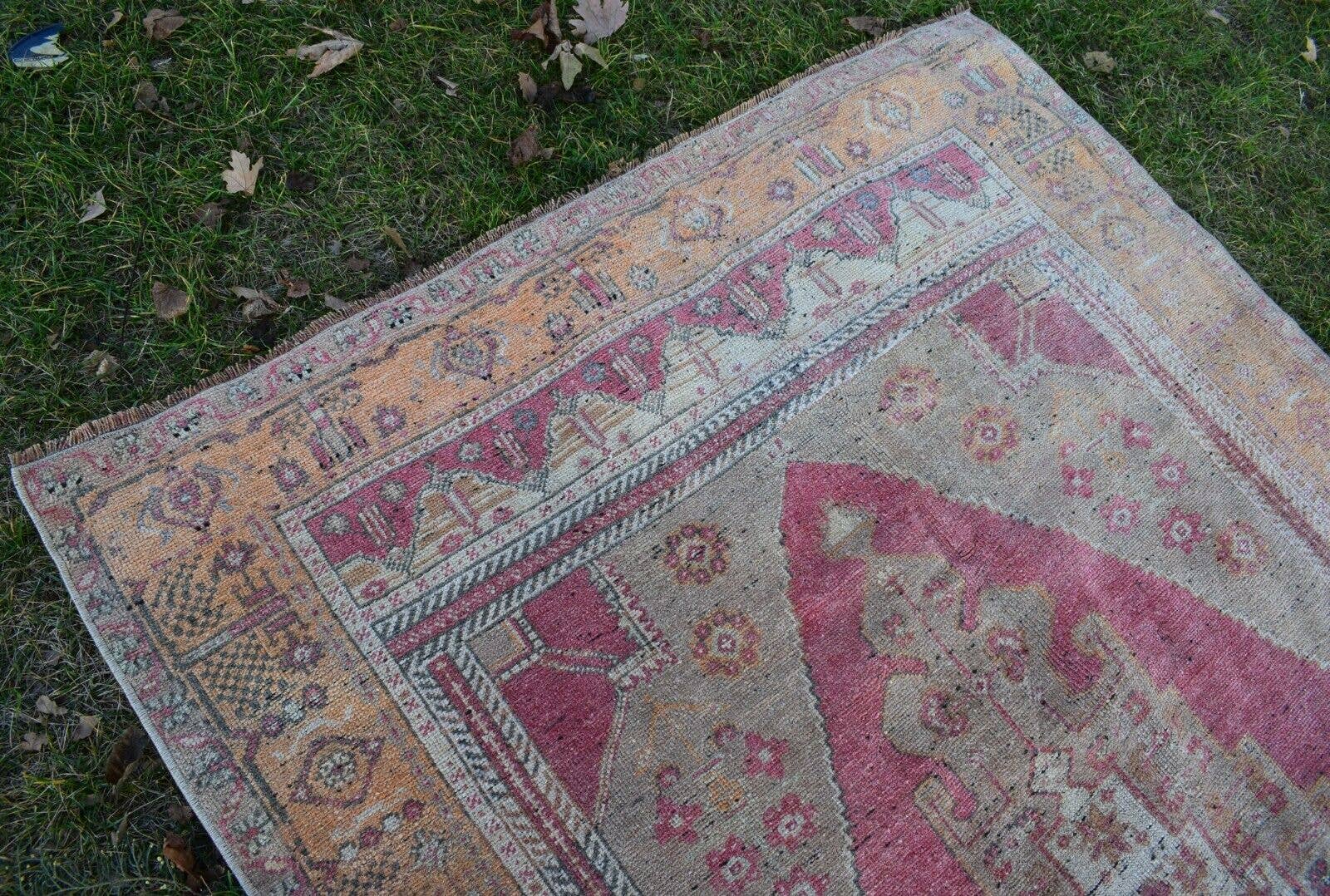 Vintage Turkish Konya Rug 4'9'' x 8'