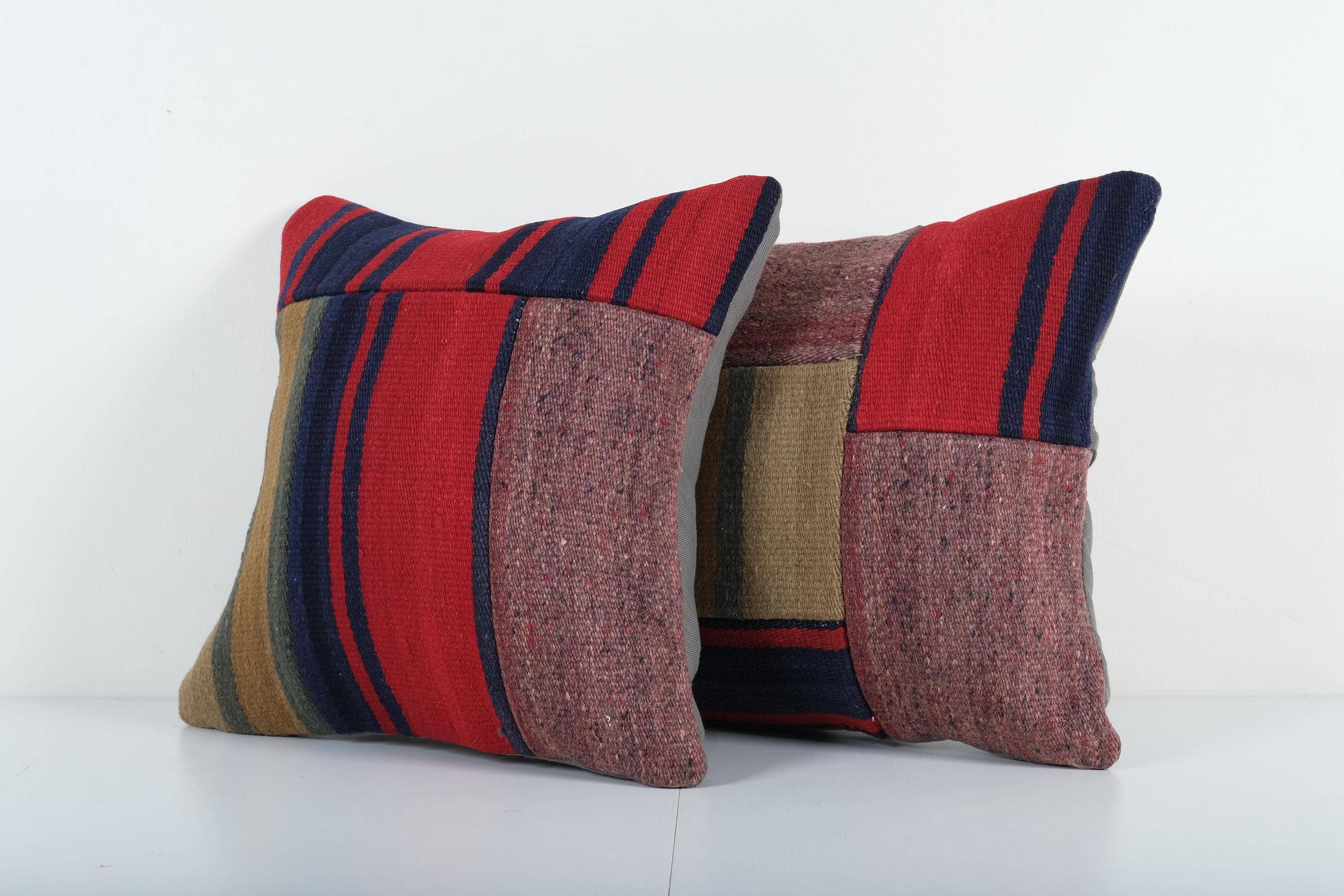 Kilim Pillow Cover | 16'' x 17''