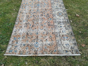 Vintage Turkish Rug 27'' x 51''