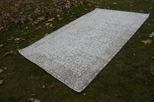 Vintage Oushak Rug 5'6'' x 9'6''