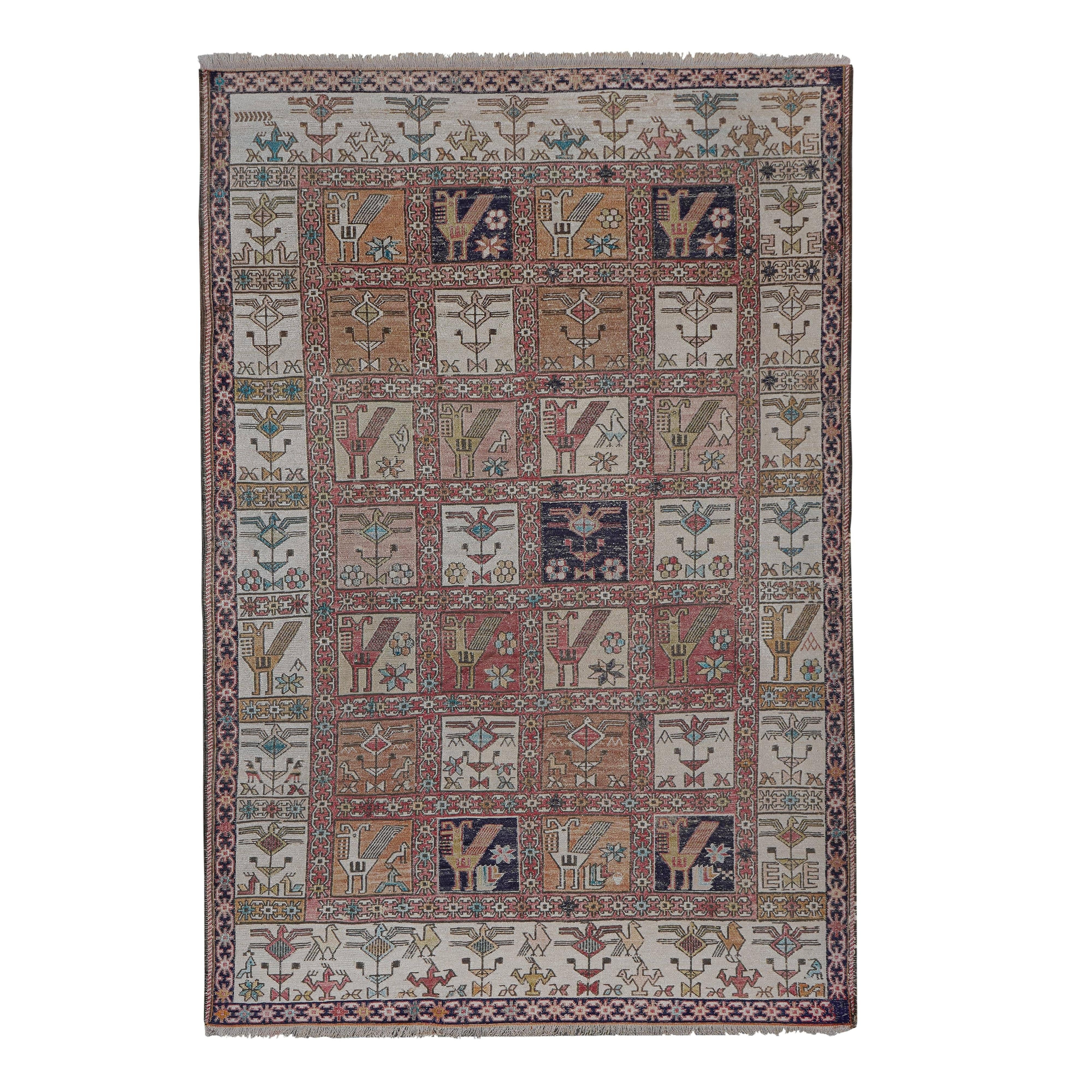 Vintage Turkish Soumac Kilim Rug 4'1'' x 5'8''