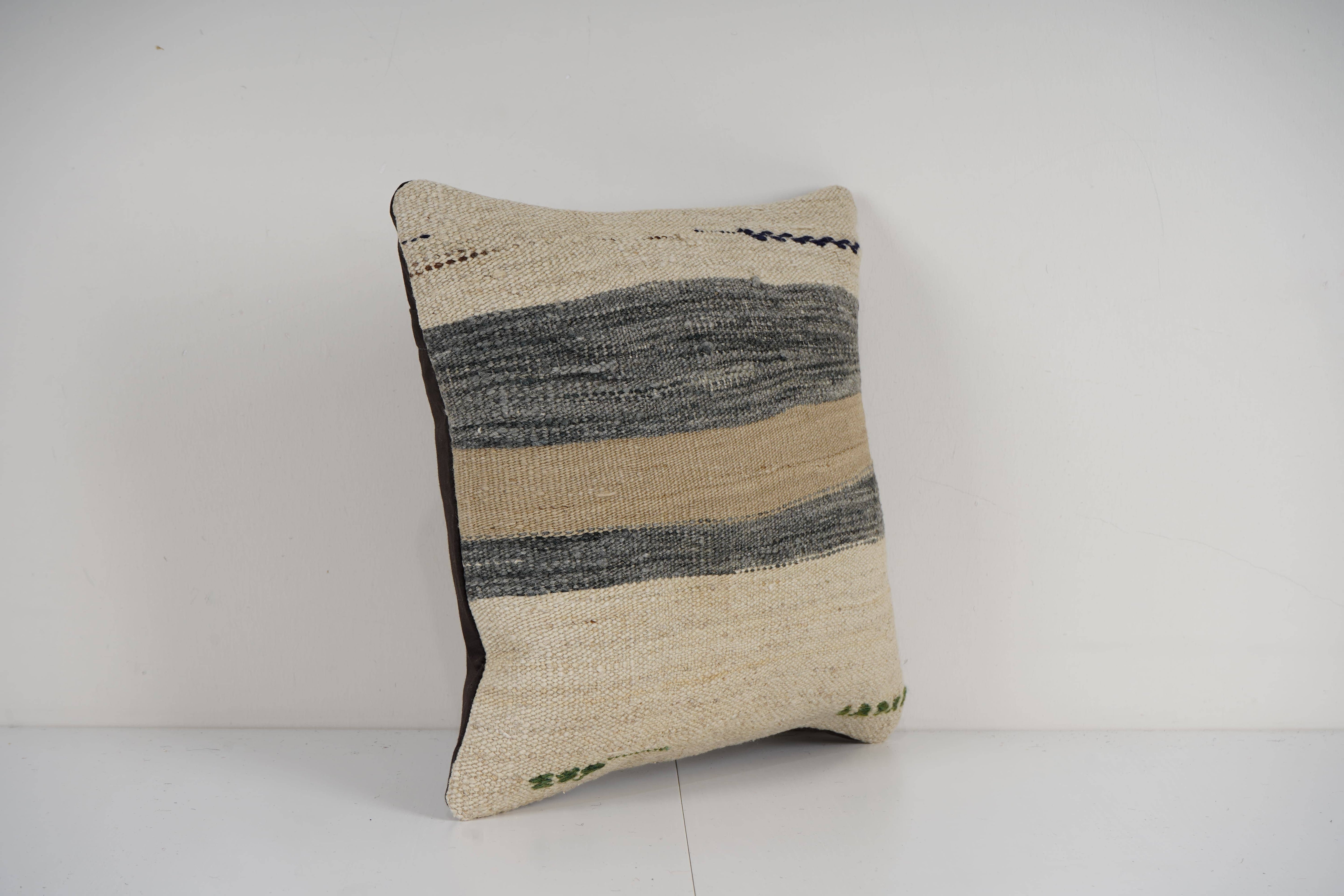 Kilim Pillow Cover | 16'' x 16''
