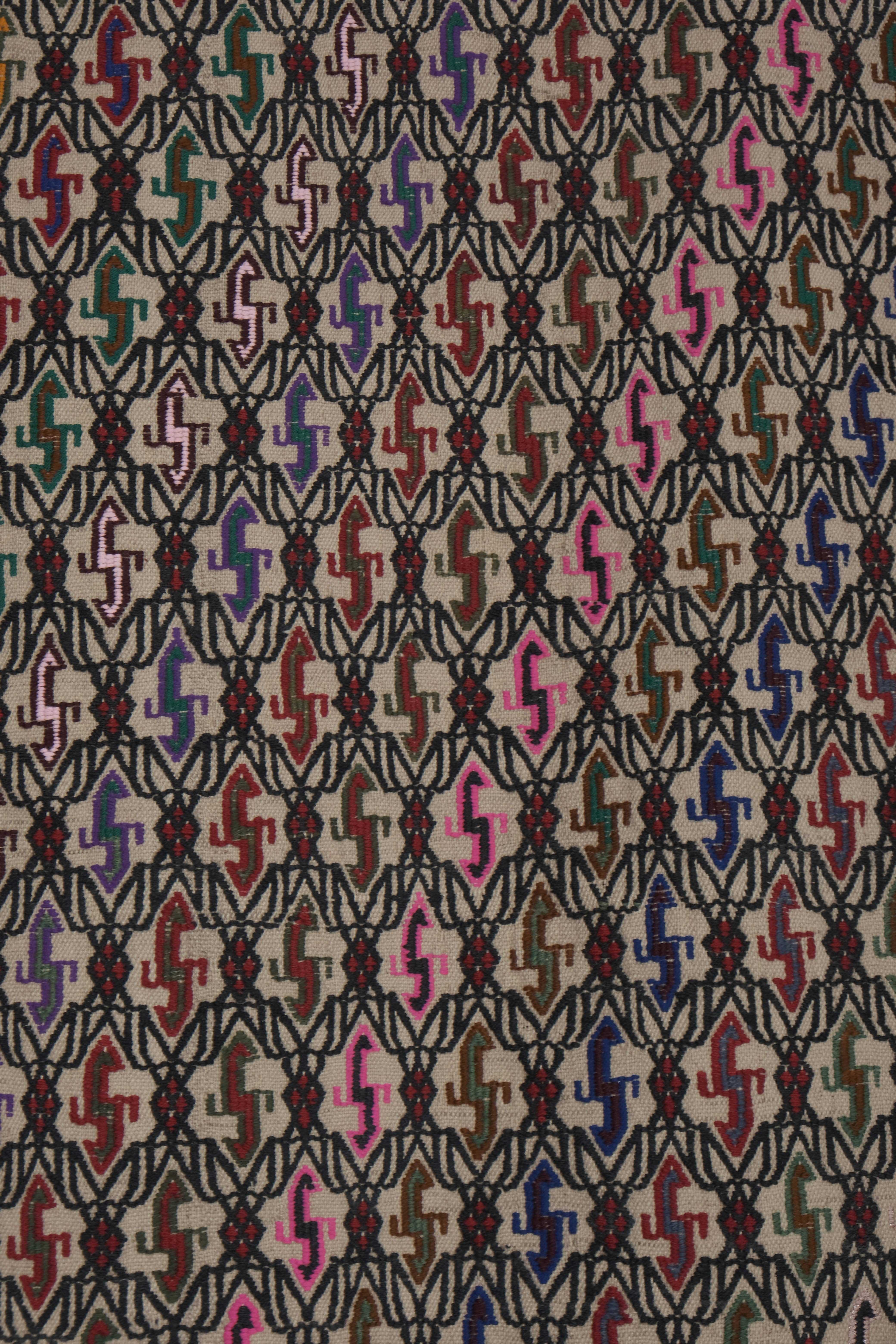 Vintage Turkish Kilim Rug 5'' x 9''