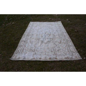 Vintage Turkish Rug 5'5'' x 8'5''