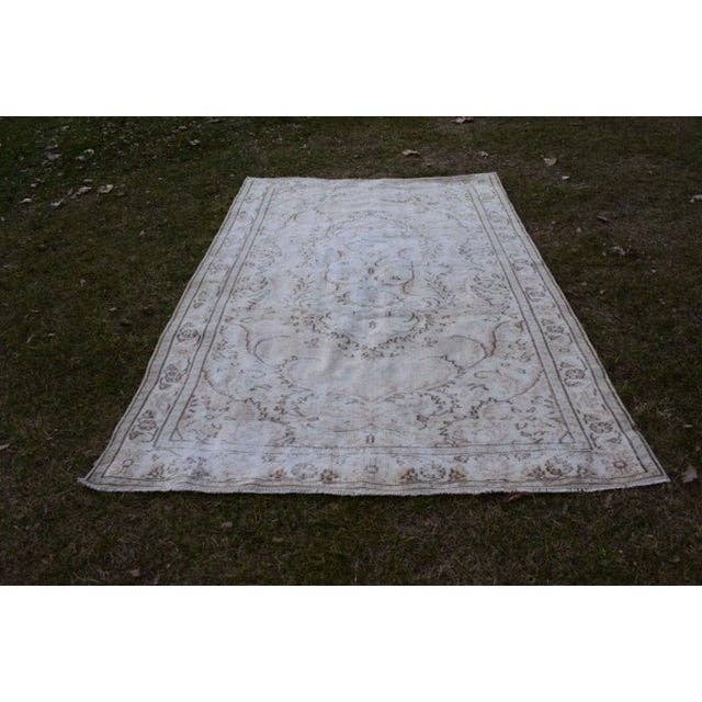 Vintage Turkish Rug 5'5'' x 8'5''