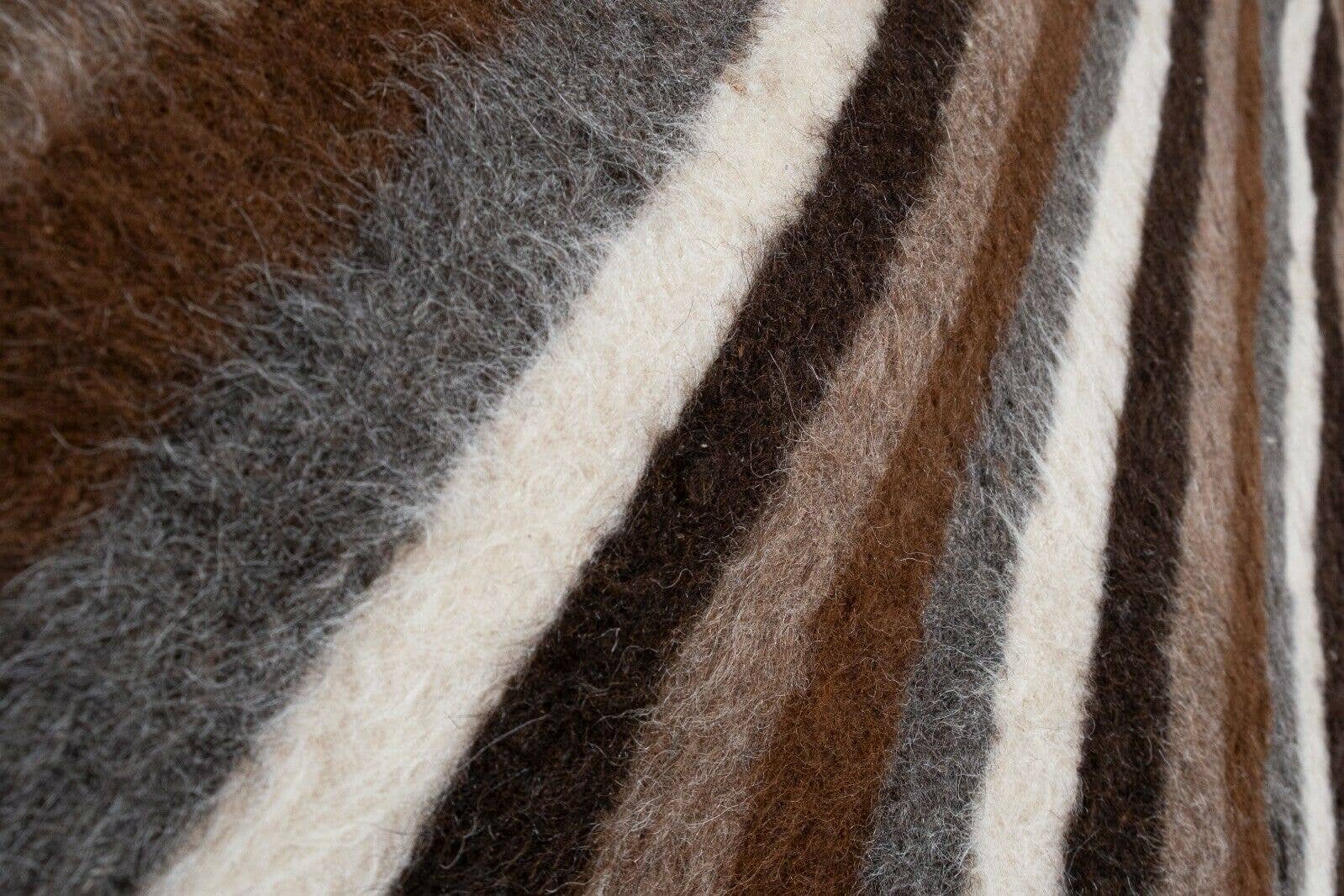 Handwoven Siirt Wool Blanket 4' x 6'5''