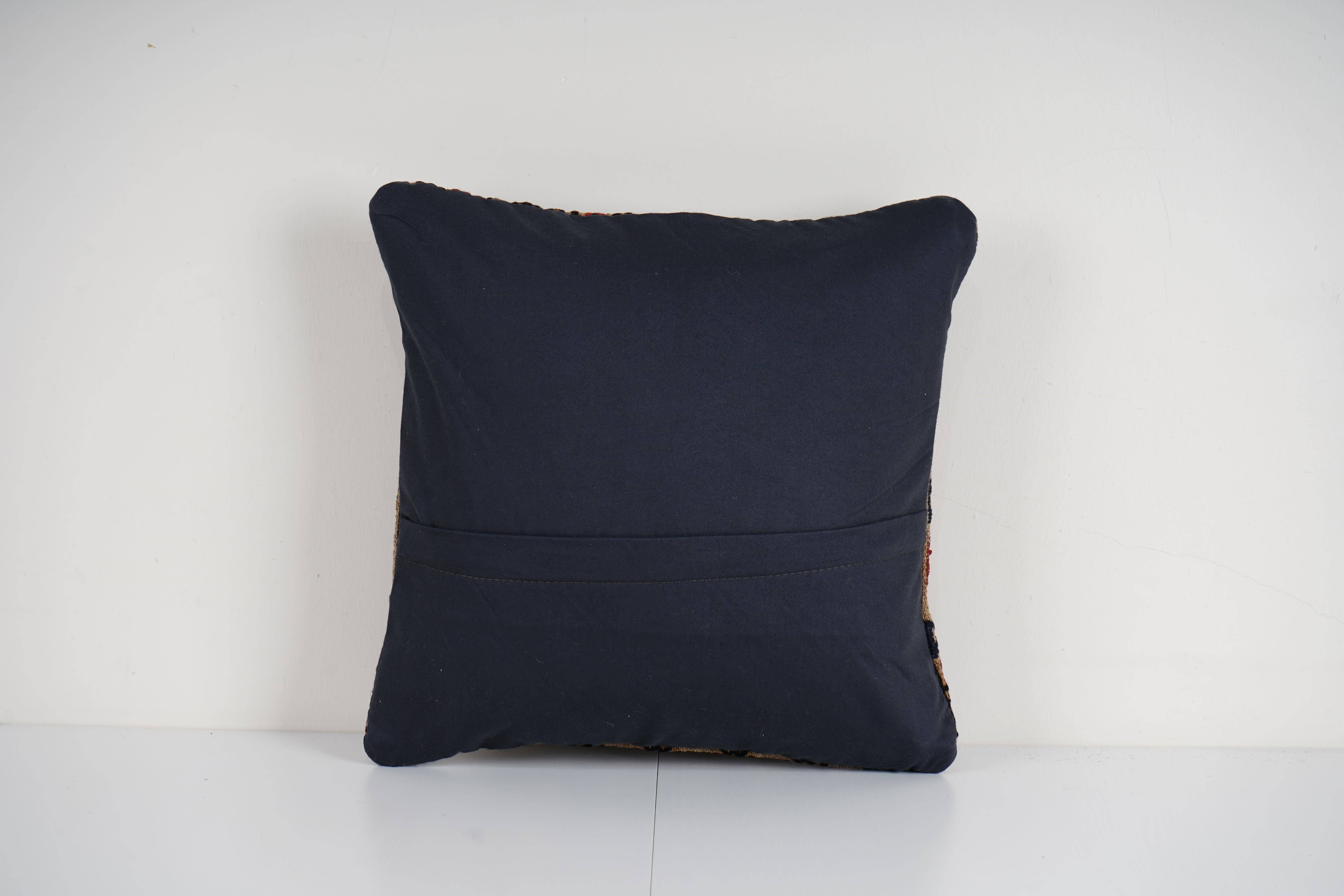 Kilim Pillow Cover | 16'' x 16''