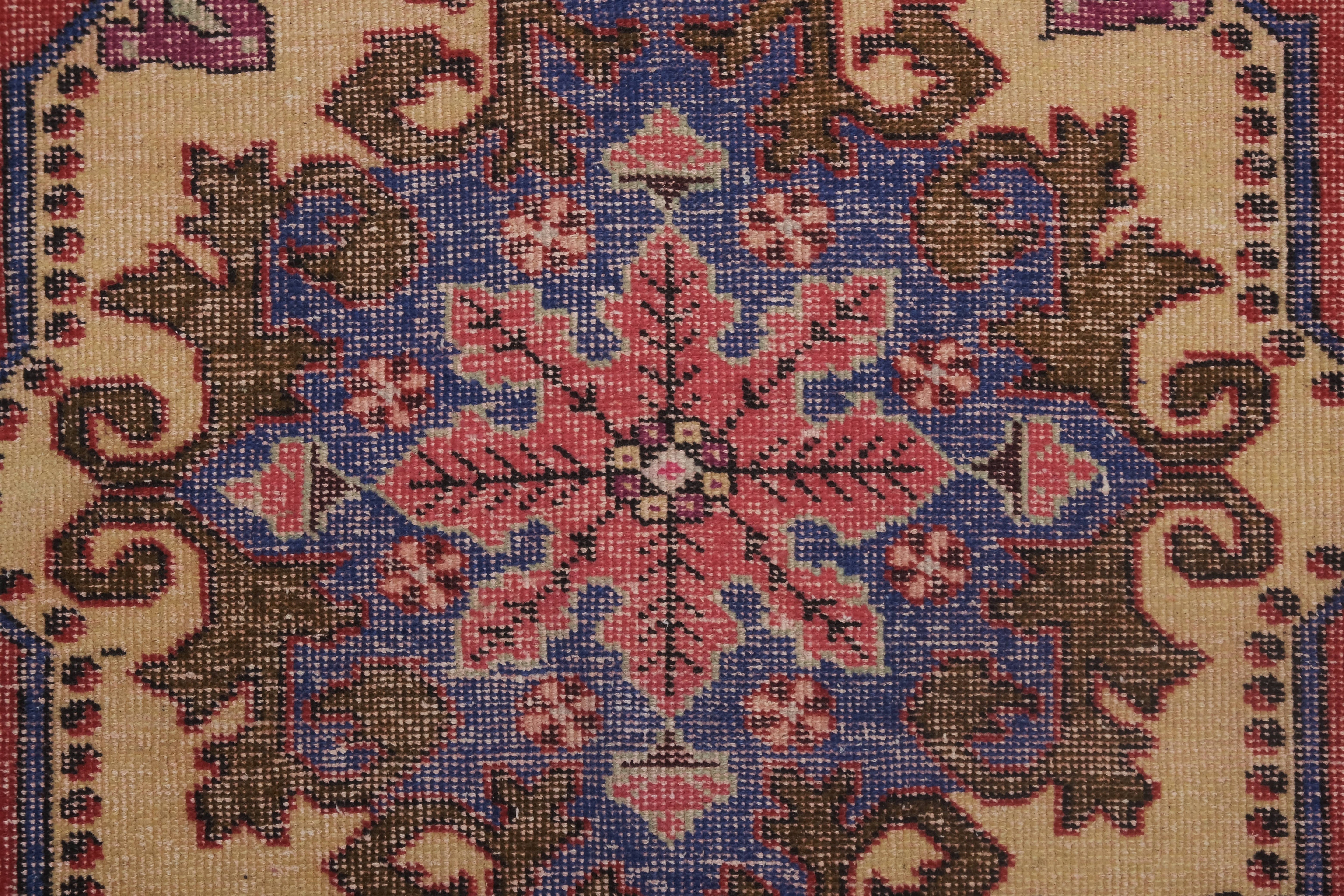 Vintage Turkish Rug 4'6'' x 7'3''