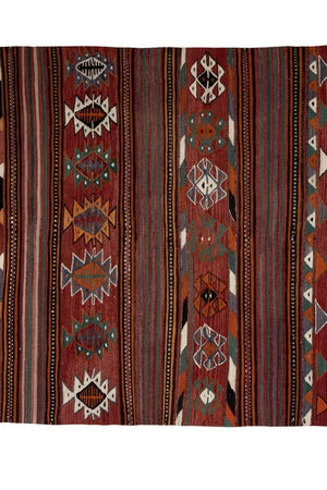 Vintage Turkish Kilim Runner 4'7'' x 9'10''
