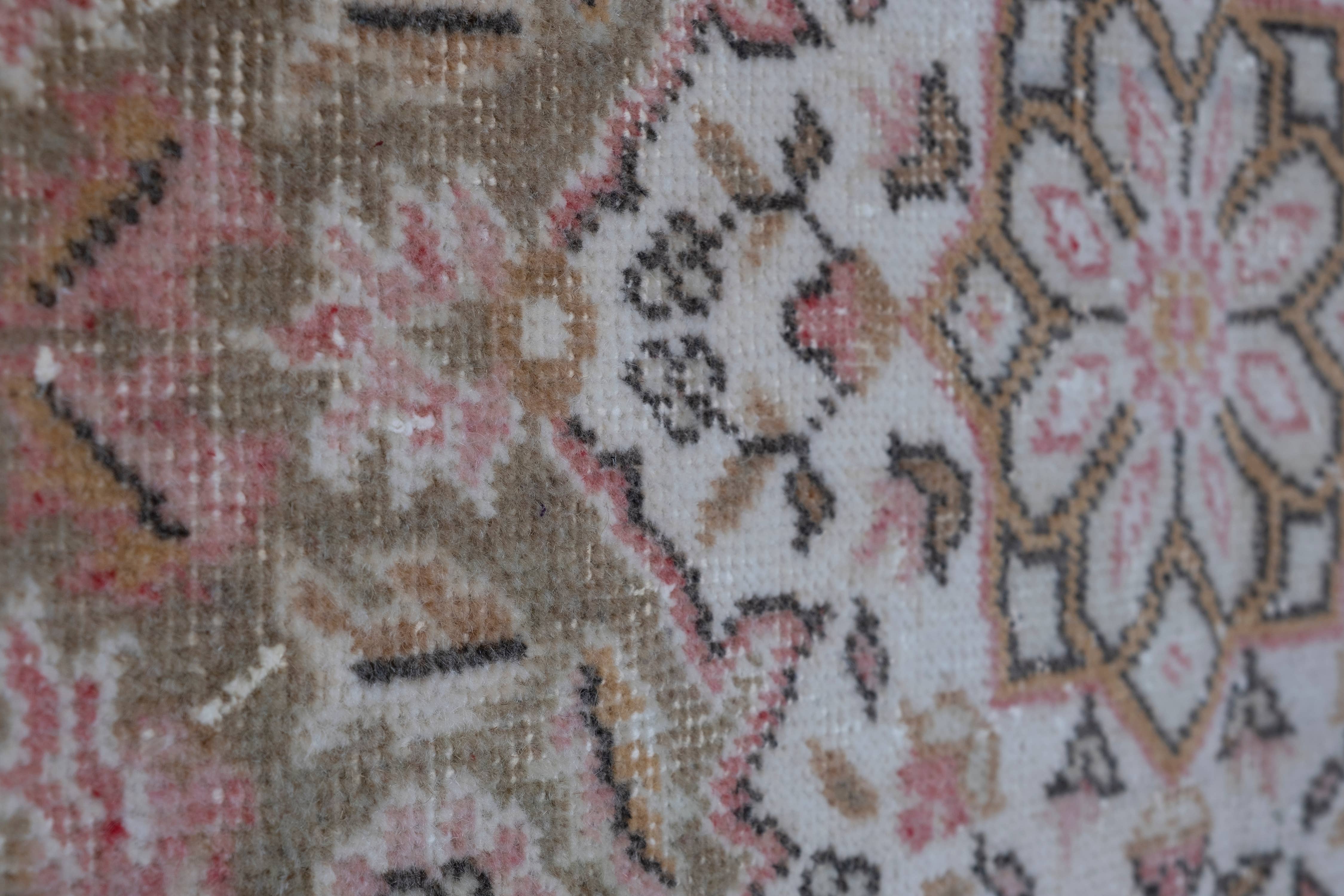 Vintage Turkish Rug 5'9'' x 9'6''