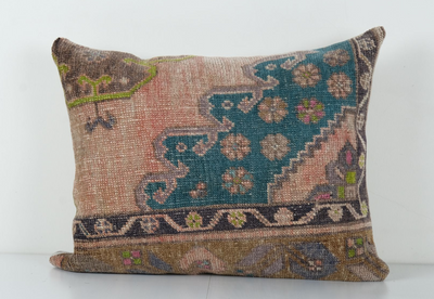 Turkish Rug Pillow 18'' x 24''
