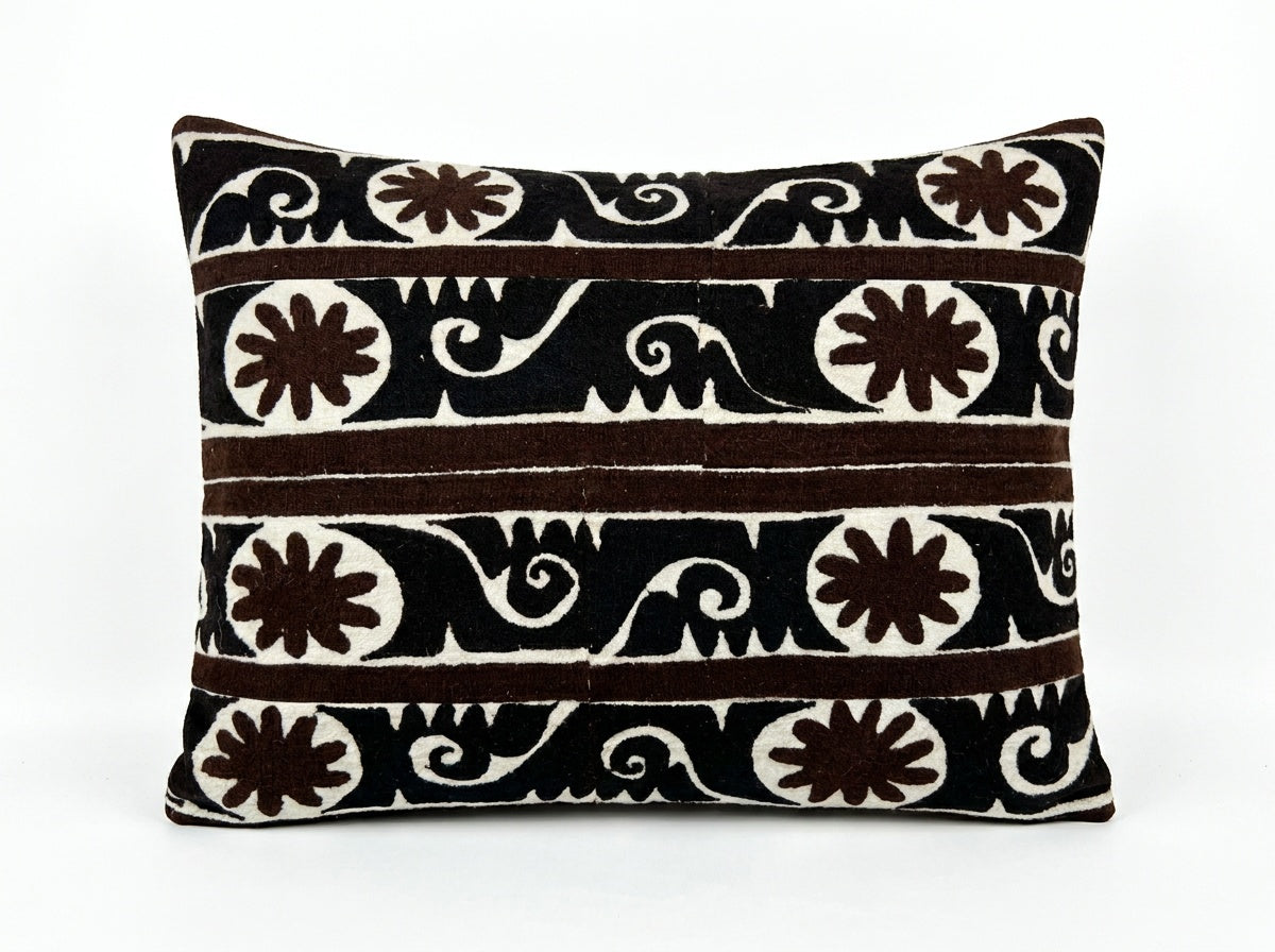 Suzani Pillow Cover | 22'' x 28''