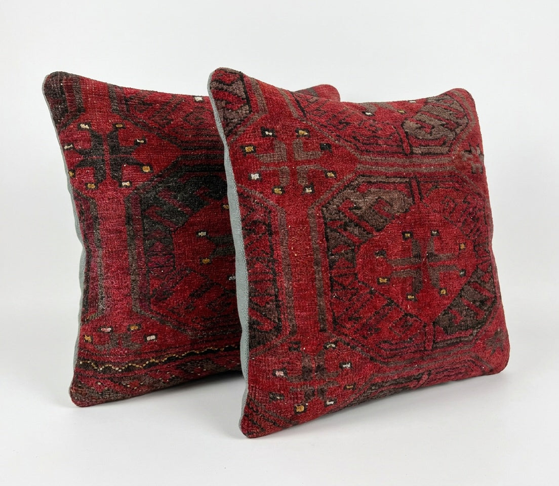 Rug Pillow Cover Set of 2 | 15'' x 15'' - Right