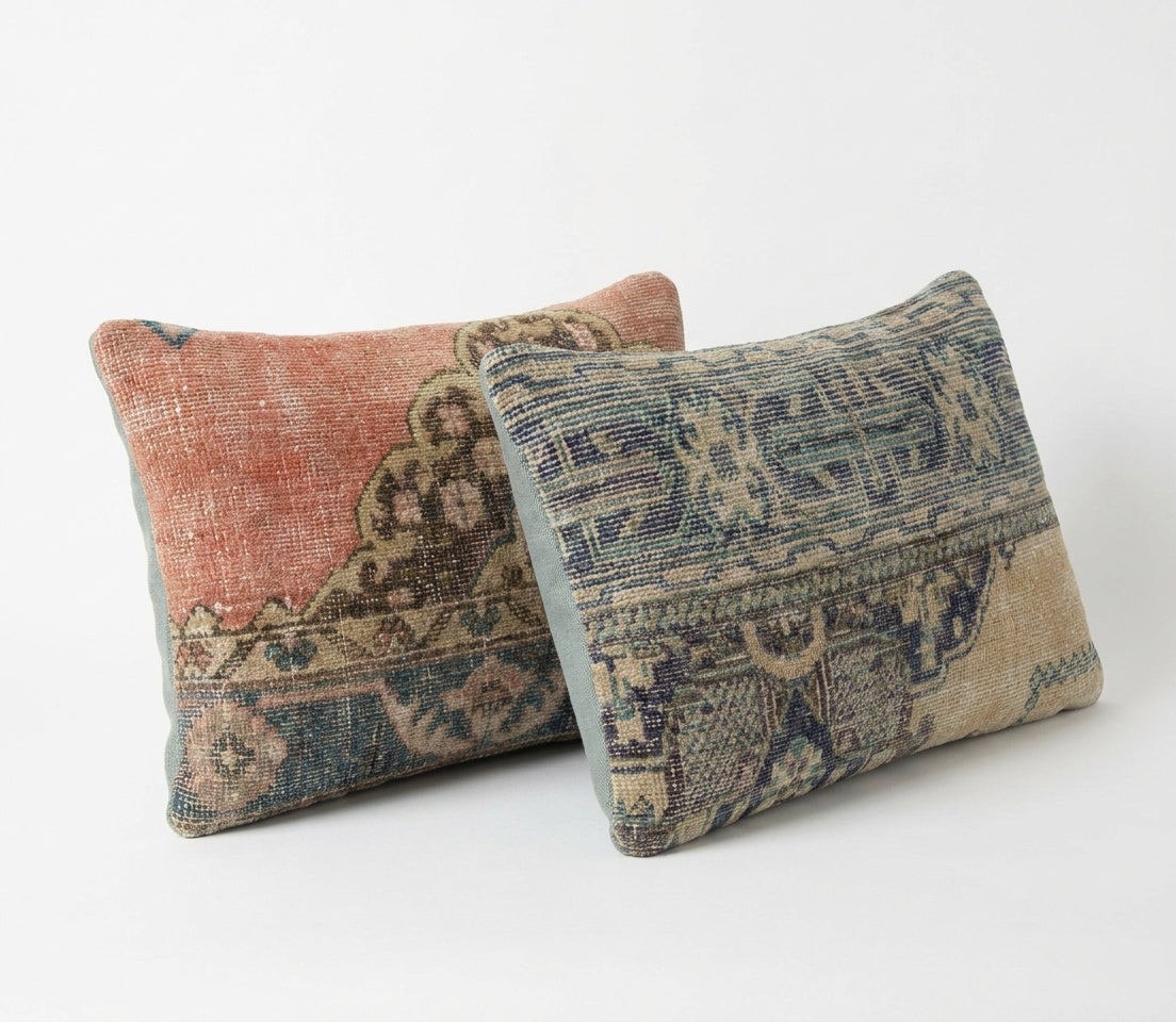 Rug Pillow Cover Set of 2 | 16'' x 24'' - Right