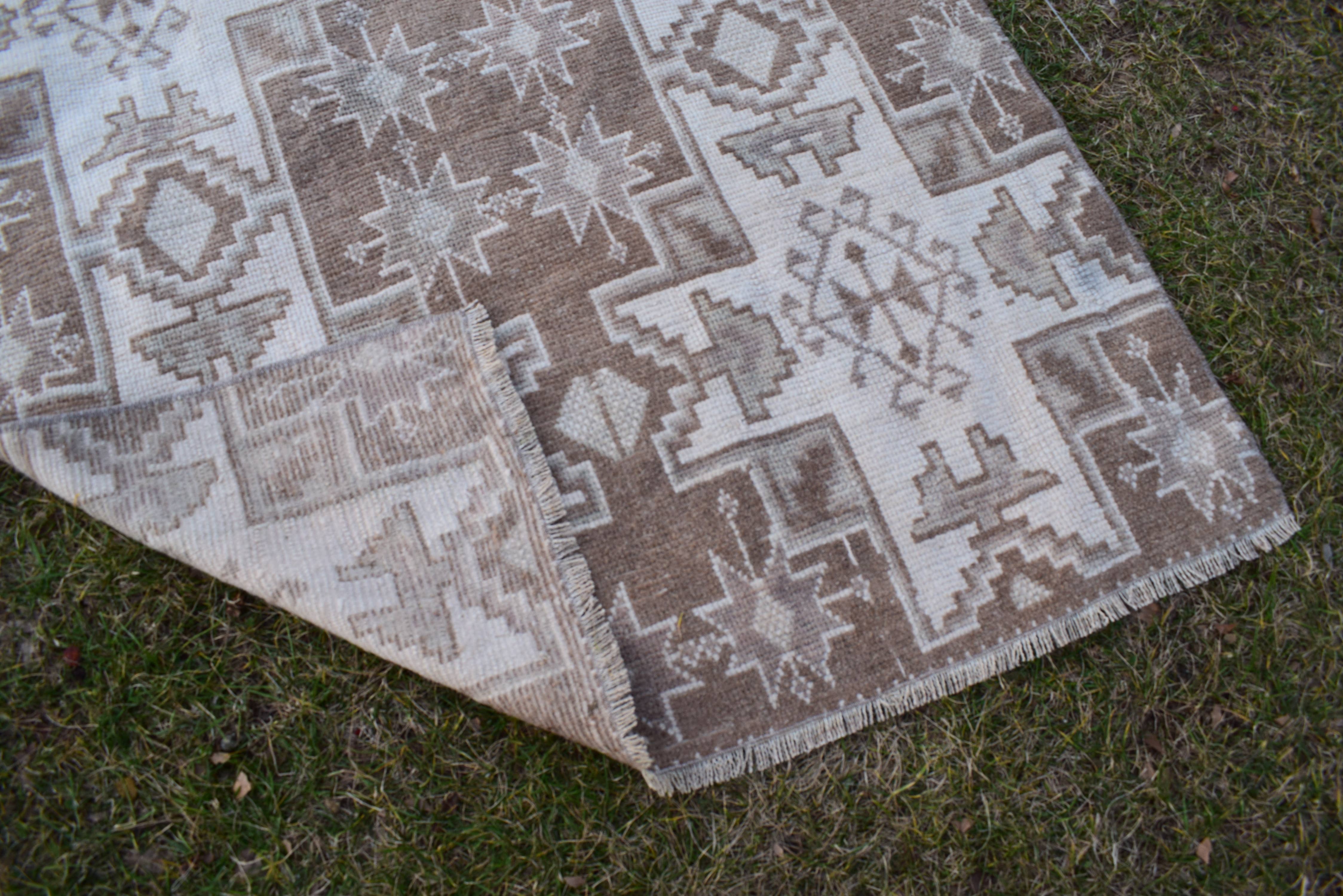 Vintage Oushak Rug 3'8'' x 6'3''