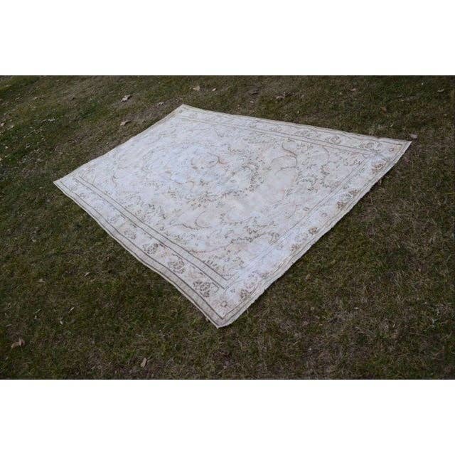Vintage Turkish Rug 5'5'' x 8'5''