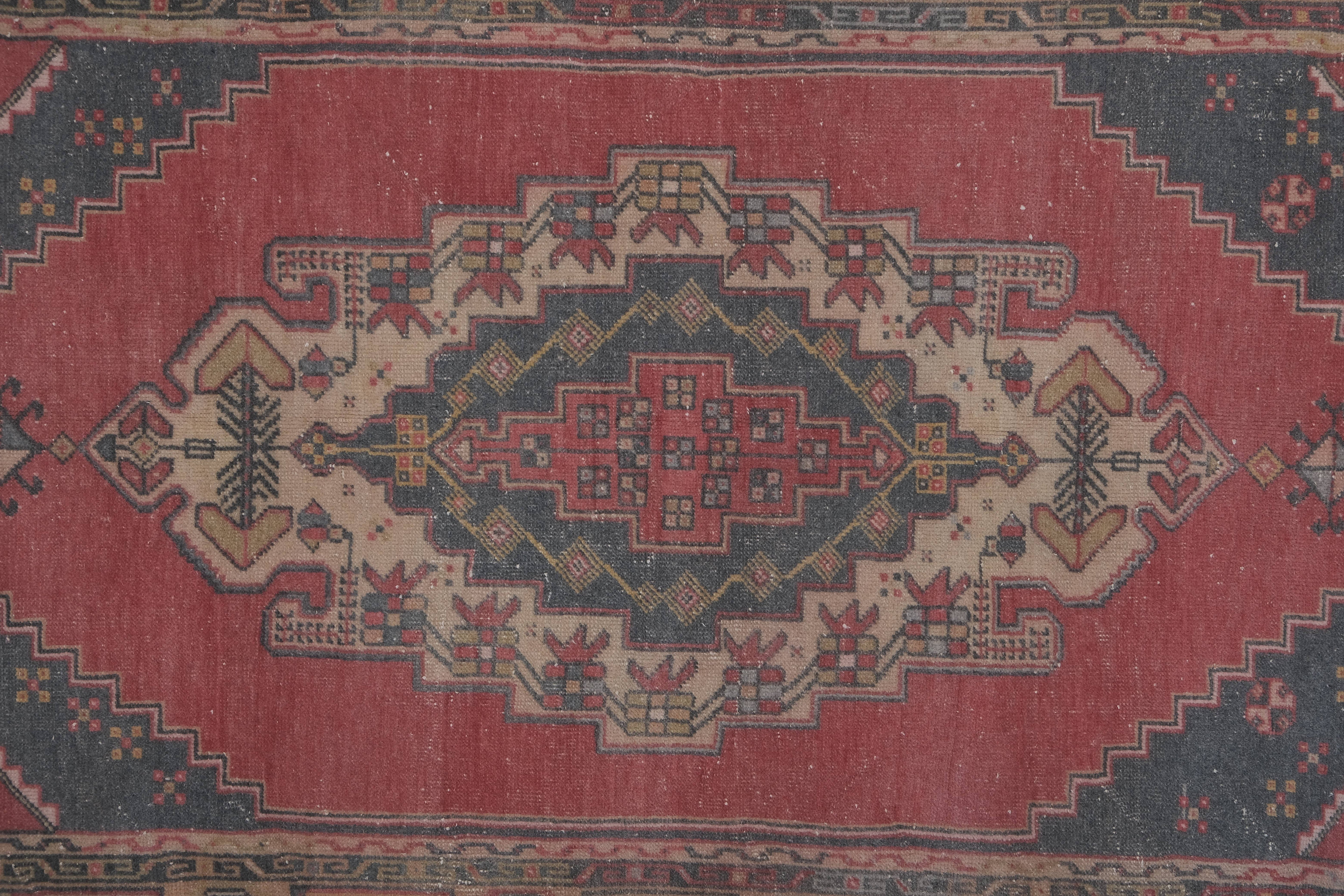 Vintage Oushak Rug 4'4'' x 7'9''