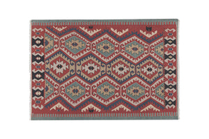 Vintage Turkish Kilim Rug 3'10'' x 5'7''