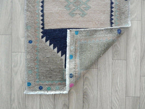 Vintage Oushak Rug 17'' x 37''