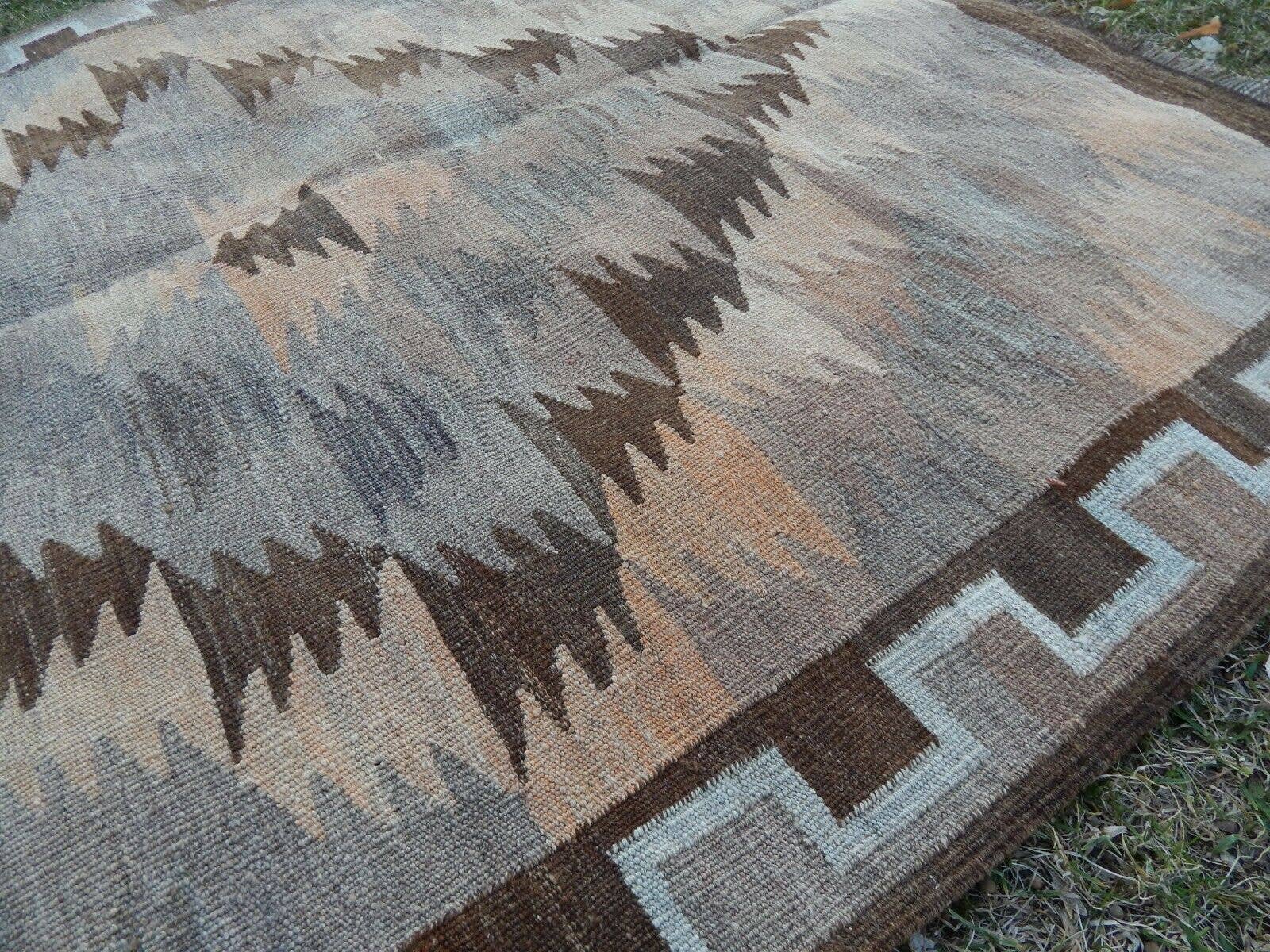 Vintage Turkish Kilim Rug 4'8'' x 9'4''