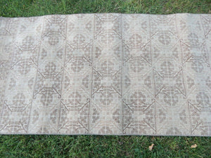 Vintage Turkish Rug 2'9'' x 6'