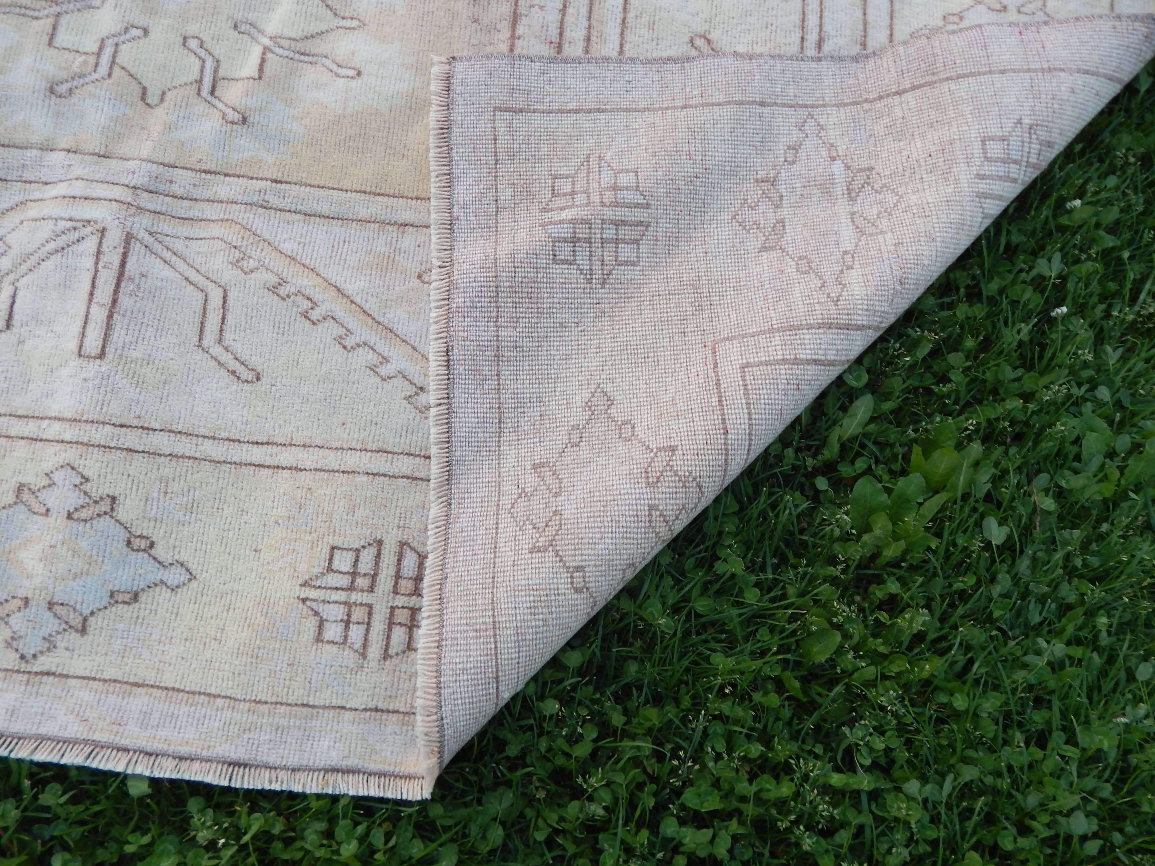 Vintage Oushak Rug 6'5'' x 8'10''