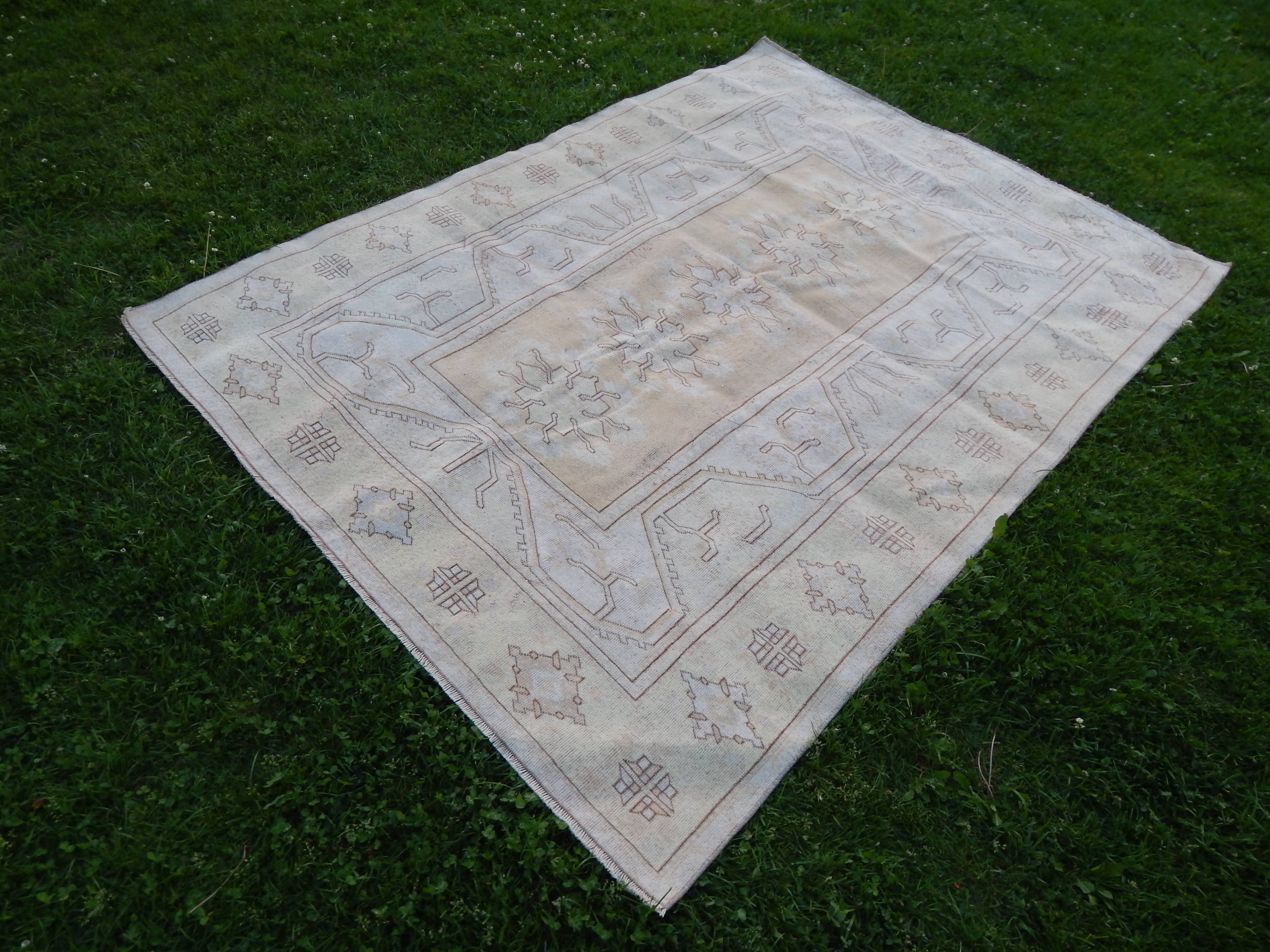 Vintage Oushak Rug 6'5'' x 8'10''