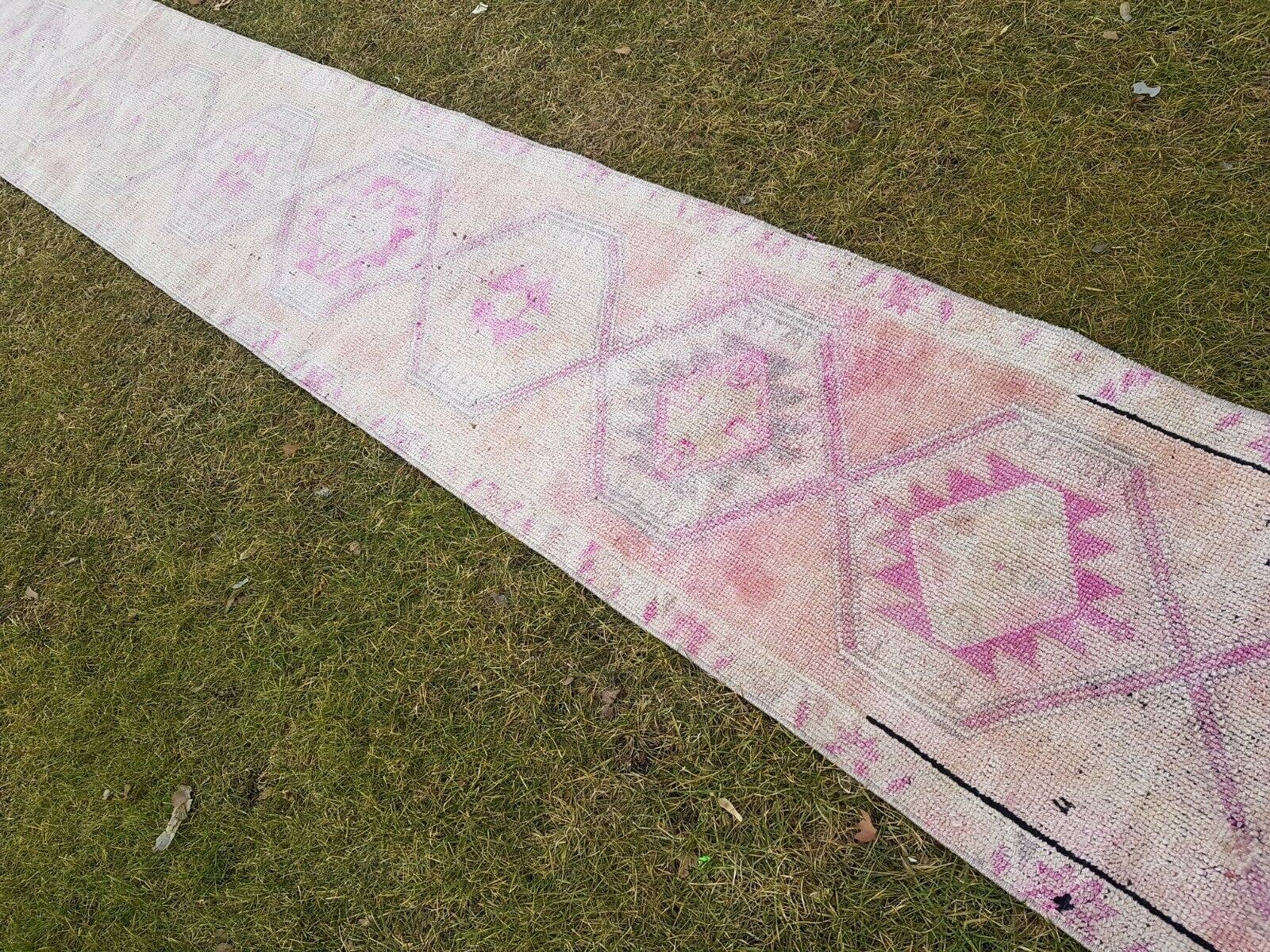 Vintage Herki Rug 2' x 13'3''