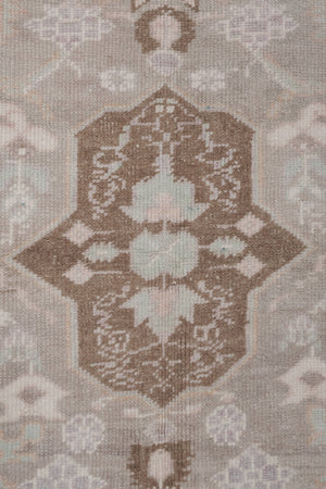 Vintage Oushak Rug 5'6'' x 8'7''