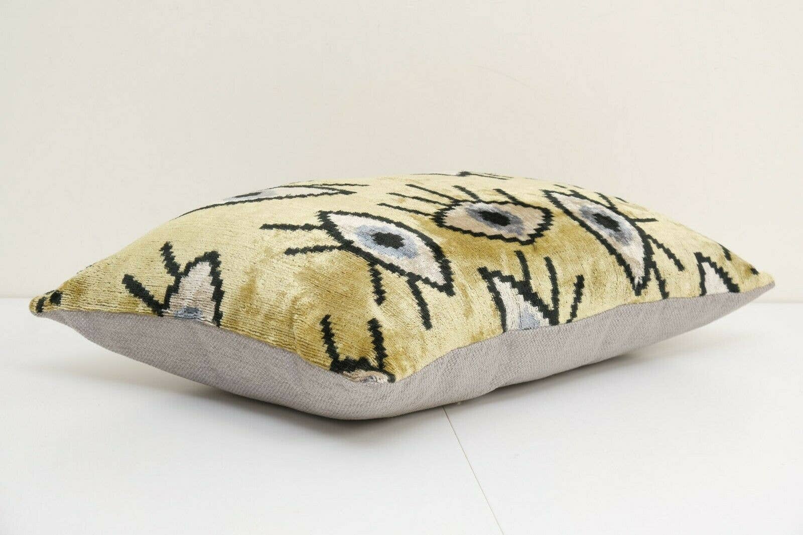 Silk Ikat Velvet Pillow Cover | 16'' x 24''
