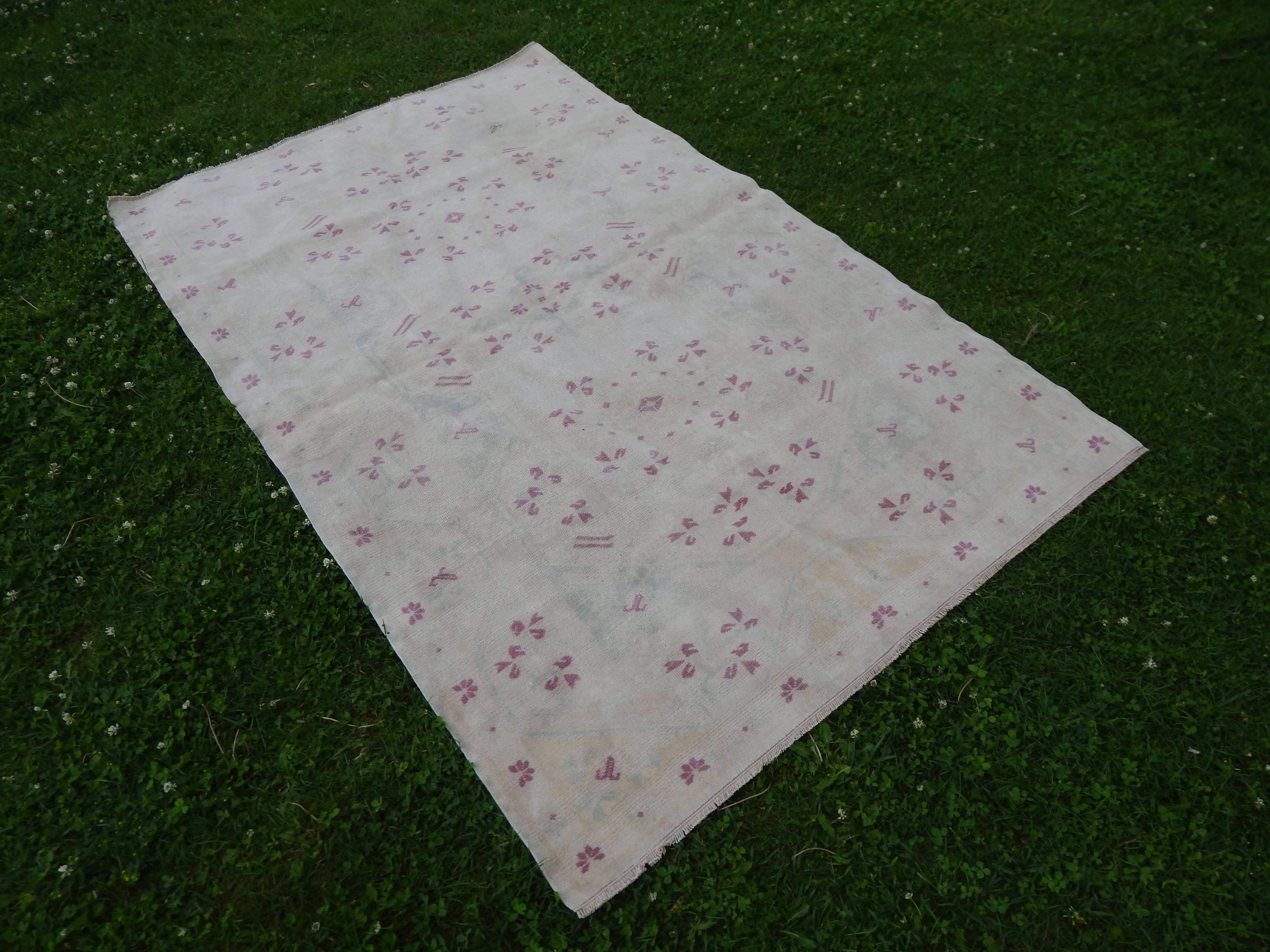 Vintage Oushak Rug 5'1'' x 7'10''