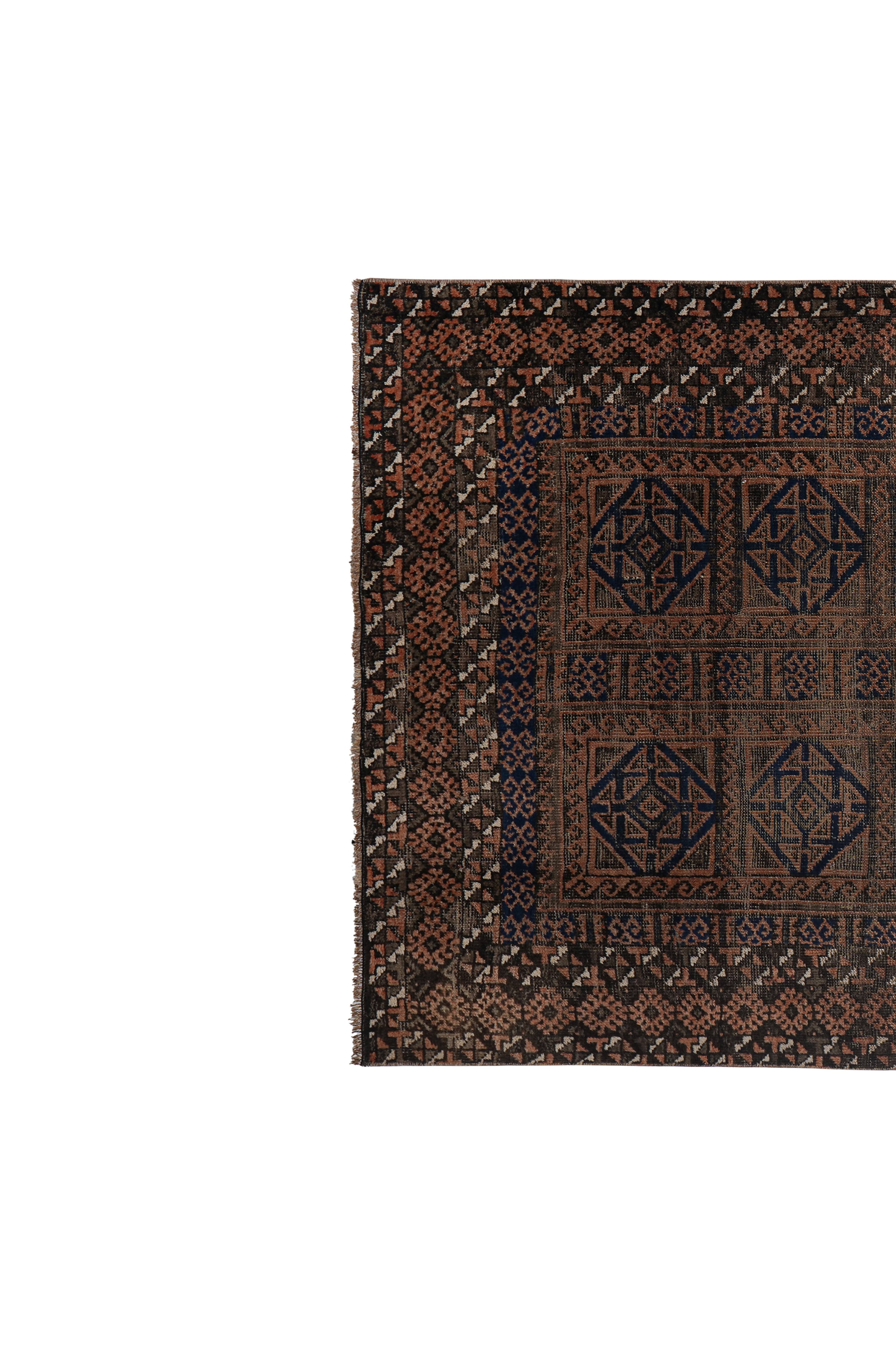 Vintage Turkish Rug 4'1'' x 6'9''