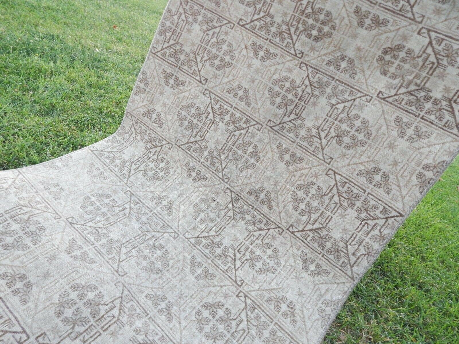 Vintage Turkish Rug 2'9'' x 6'