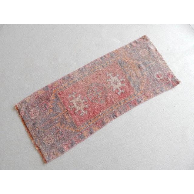 Vintage Turkish Rug 17'' x 41''