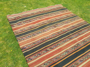 Vintage Turkish Kilim Rug 5'8'' x 10'11''