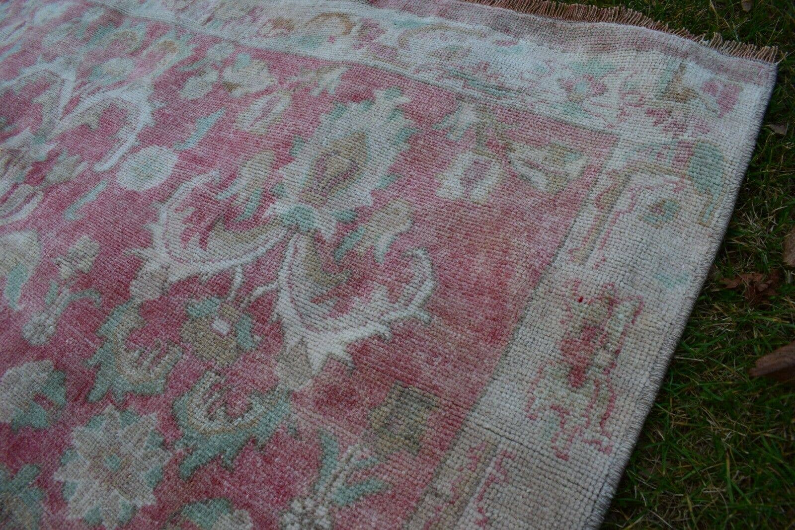 Vintage Oushak Rug 5'1'' x 9'1''