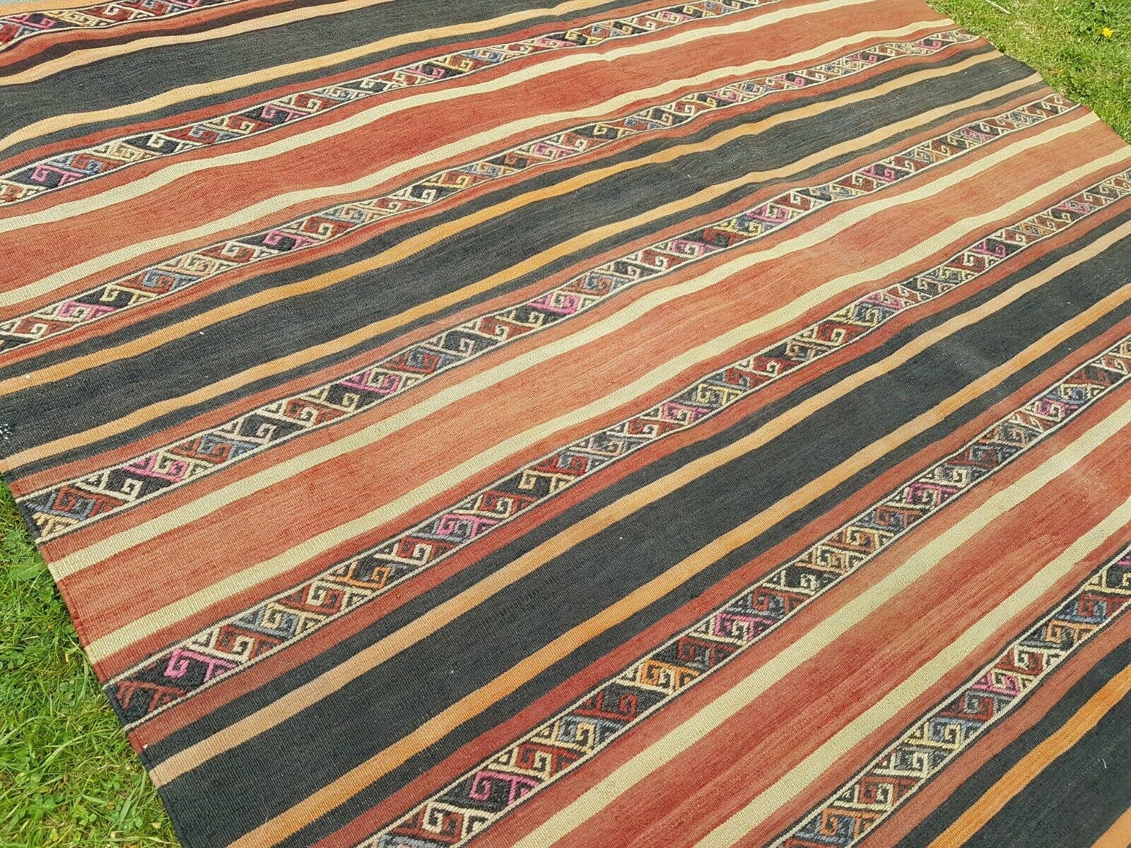 Vintage Turkish Kilim Rug 5'8'' x 10'11''