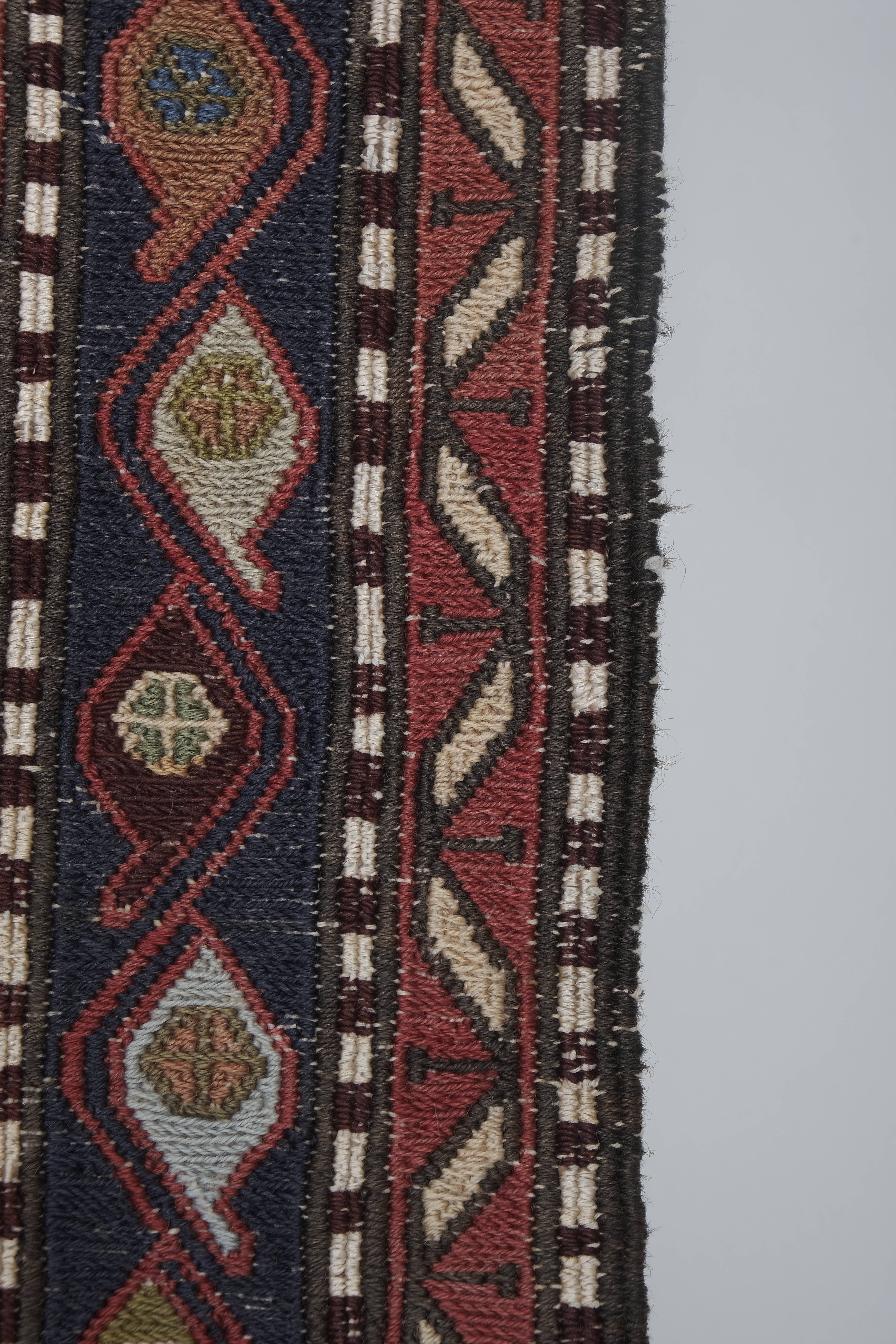 Vintage Turkish Soumac Rug 3'4'' x 6'4''