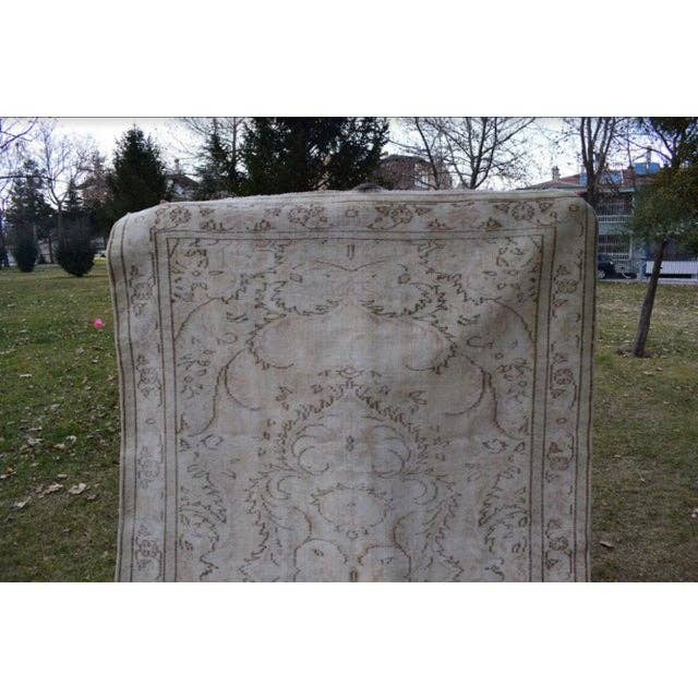 Vintage Turkish Rug 5'5'' x 8'5''