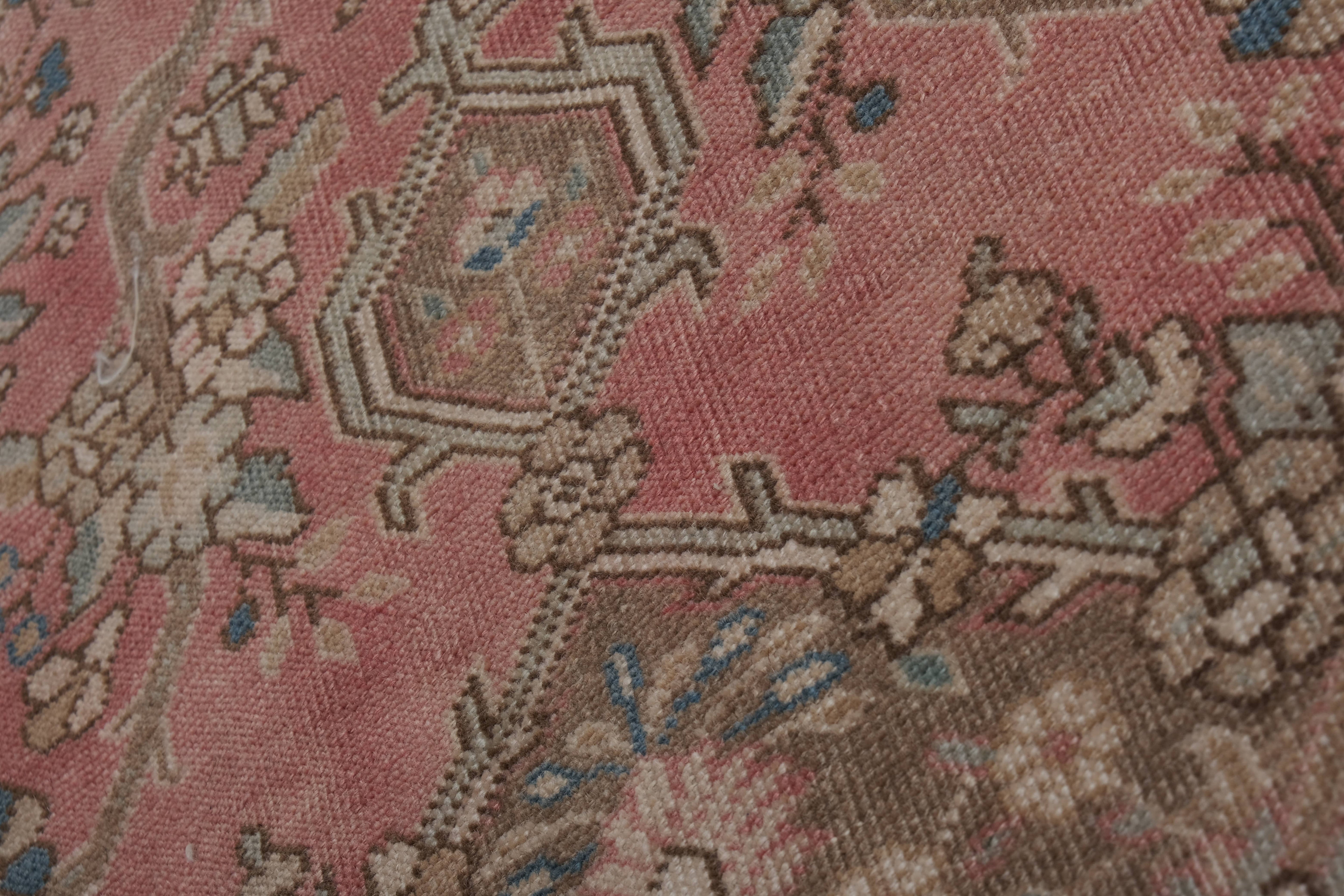 Vintage Turkish Rug 4'5'' x 6'4''
