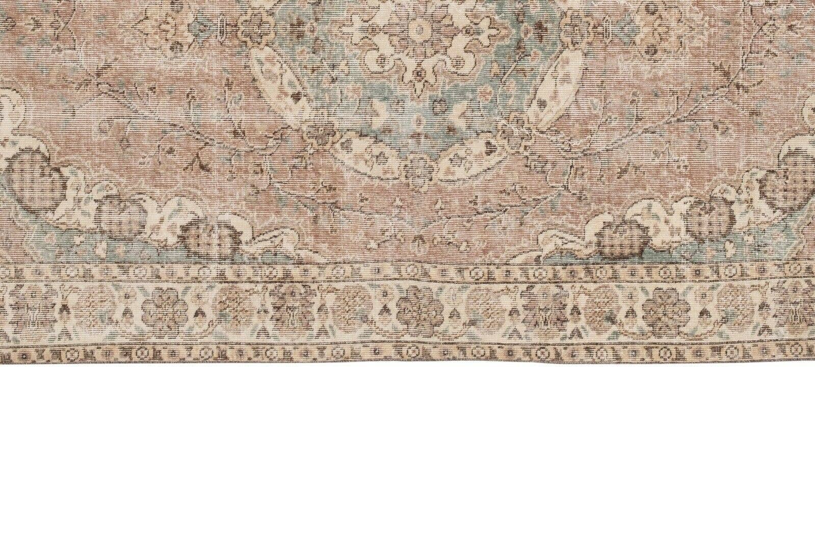 Vintage Turkish Rug 5'3'' x 8'5''